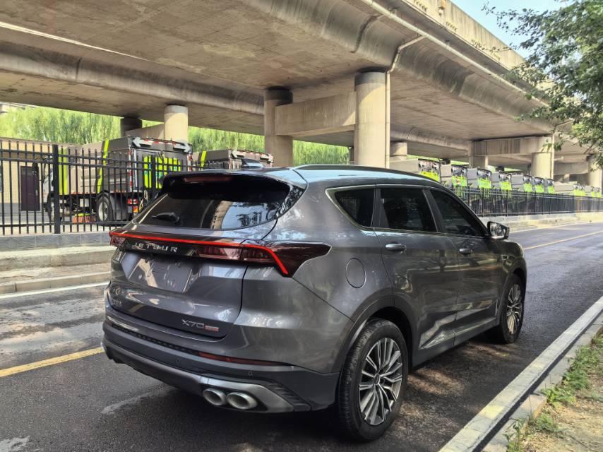 JETOUR 2023 X70 PLUS 1.5T Yongzhe PLUS 5-Seater