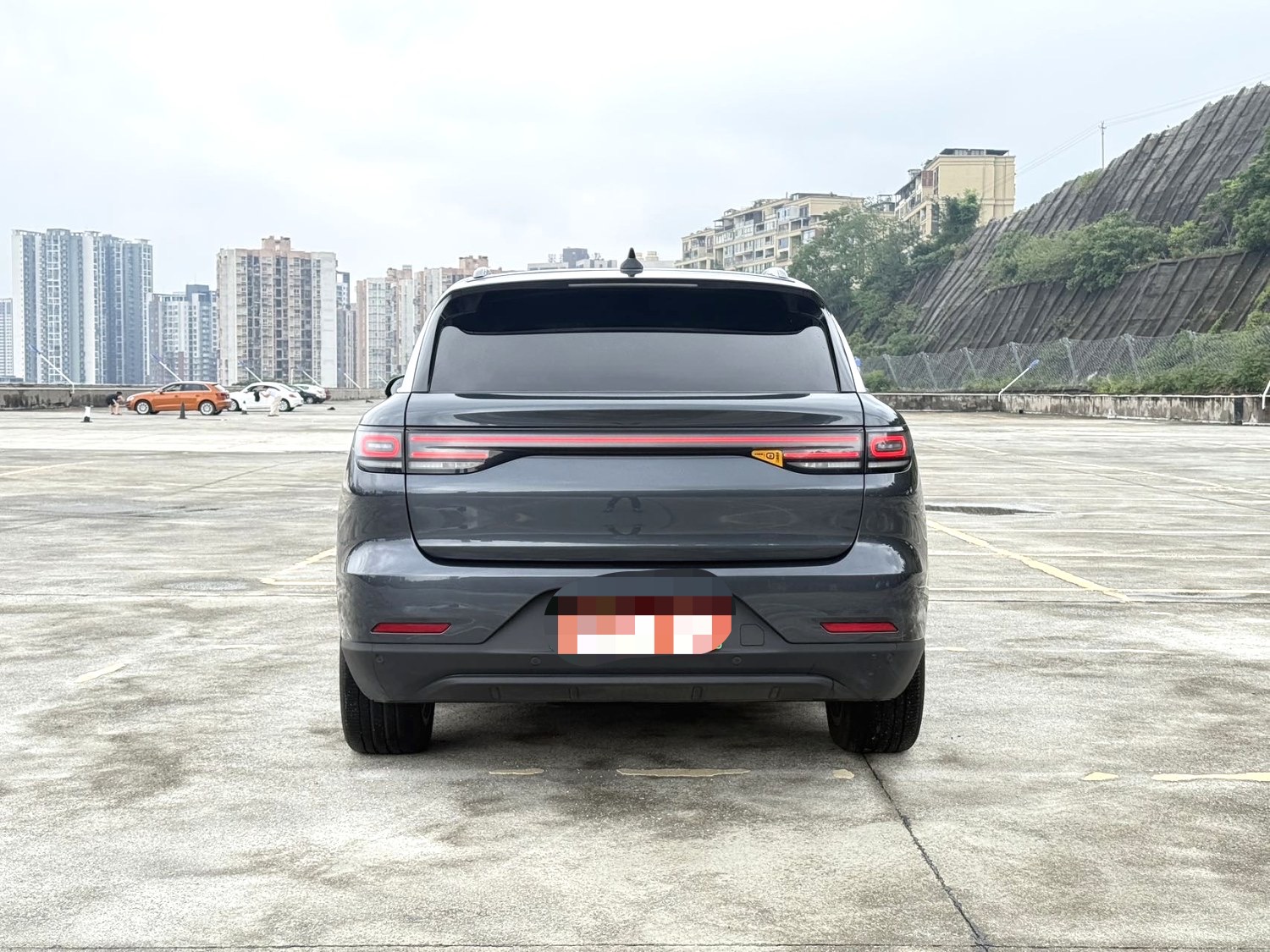 零跑 2024款 C11 580 尊享版