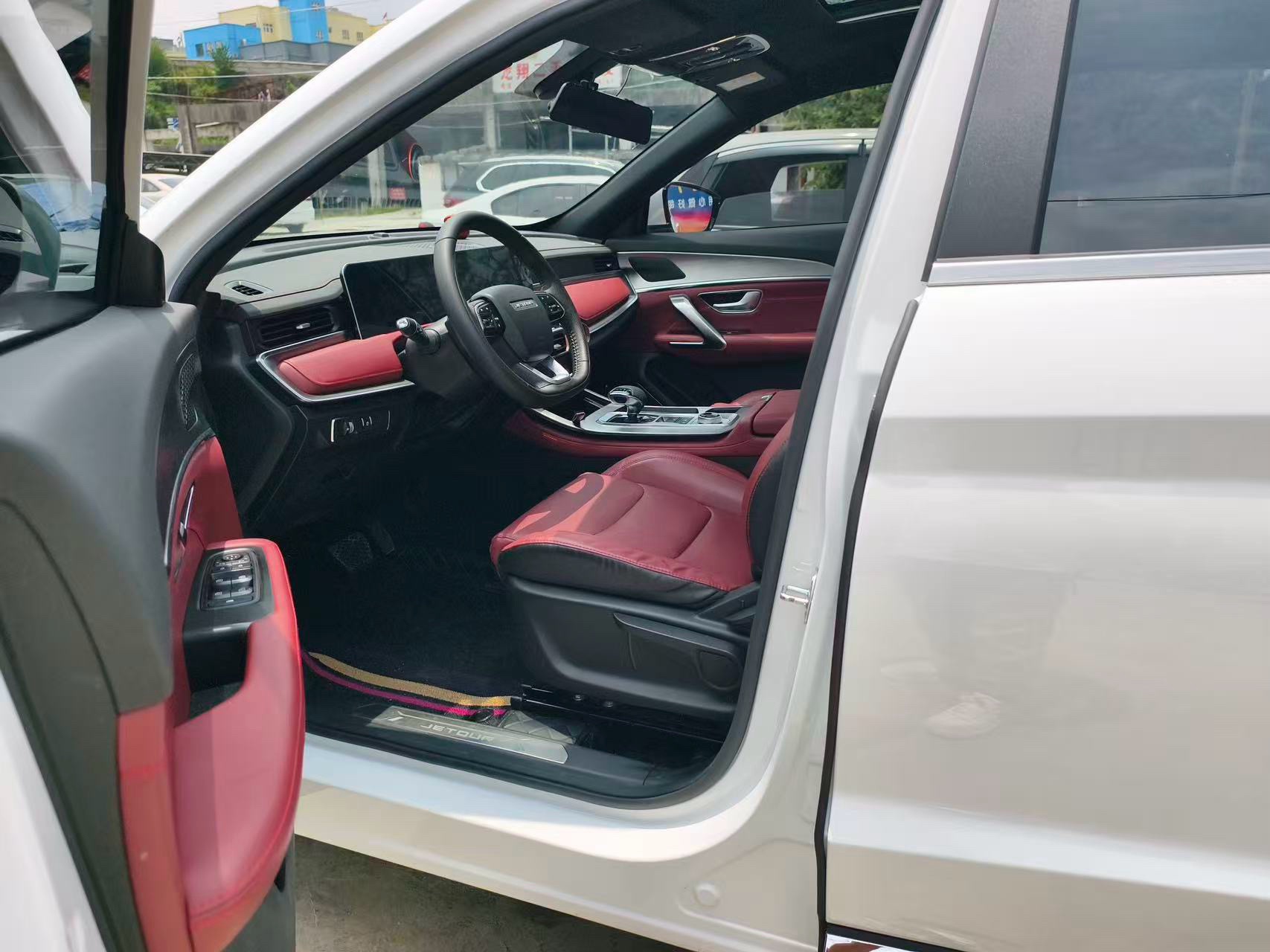 JETOUR 2023 X70 PLUS 1.5T Ziqiang PRO 5-Seater