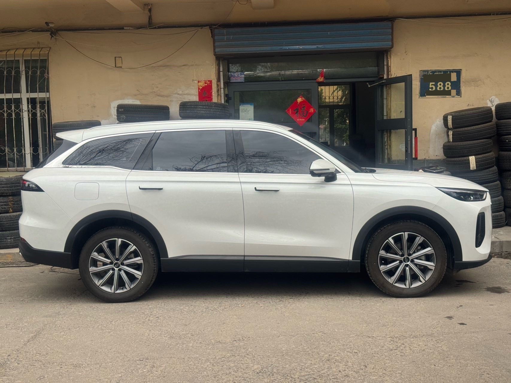 Chery 2024 Tiggo 8 L 2.0T 2WD Comfort 5-Seater