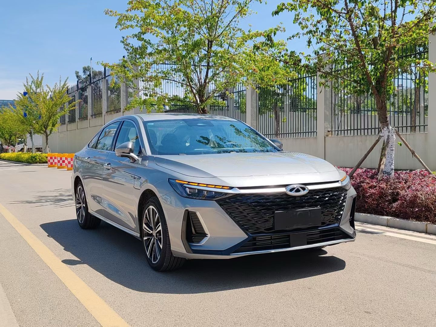 奇瑞 2025款 艾瑞泽8 1.6T 睿