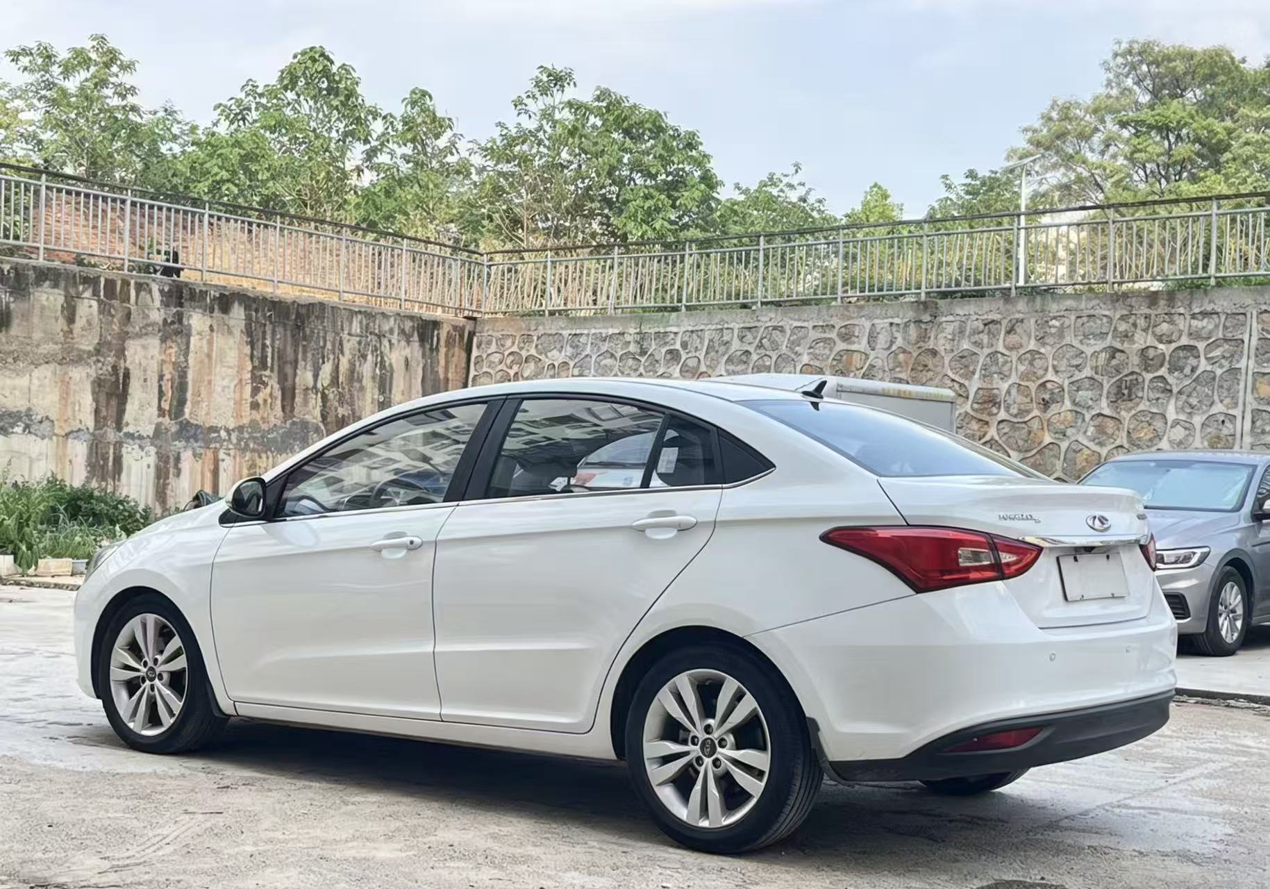 Chery 2016 Arrizo 5 1.5 CVT Lingrui Edition