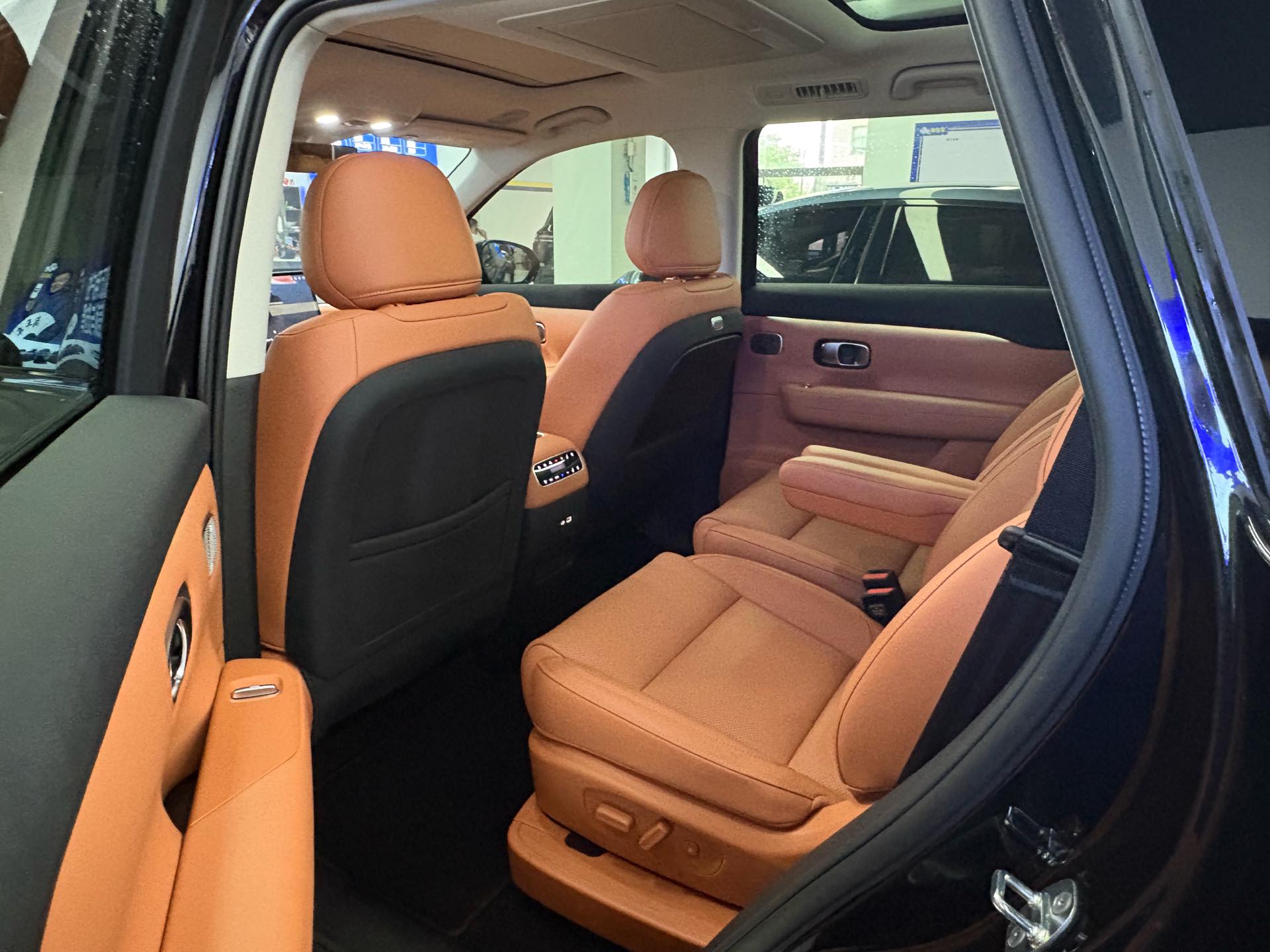 Leapmotor 2026 C16 280 LiDAR Zhizun Edition 6-Seater