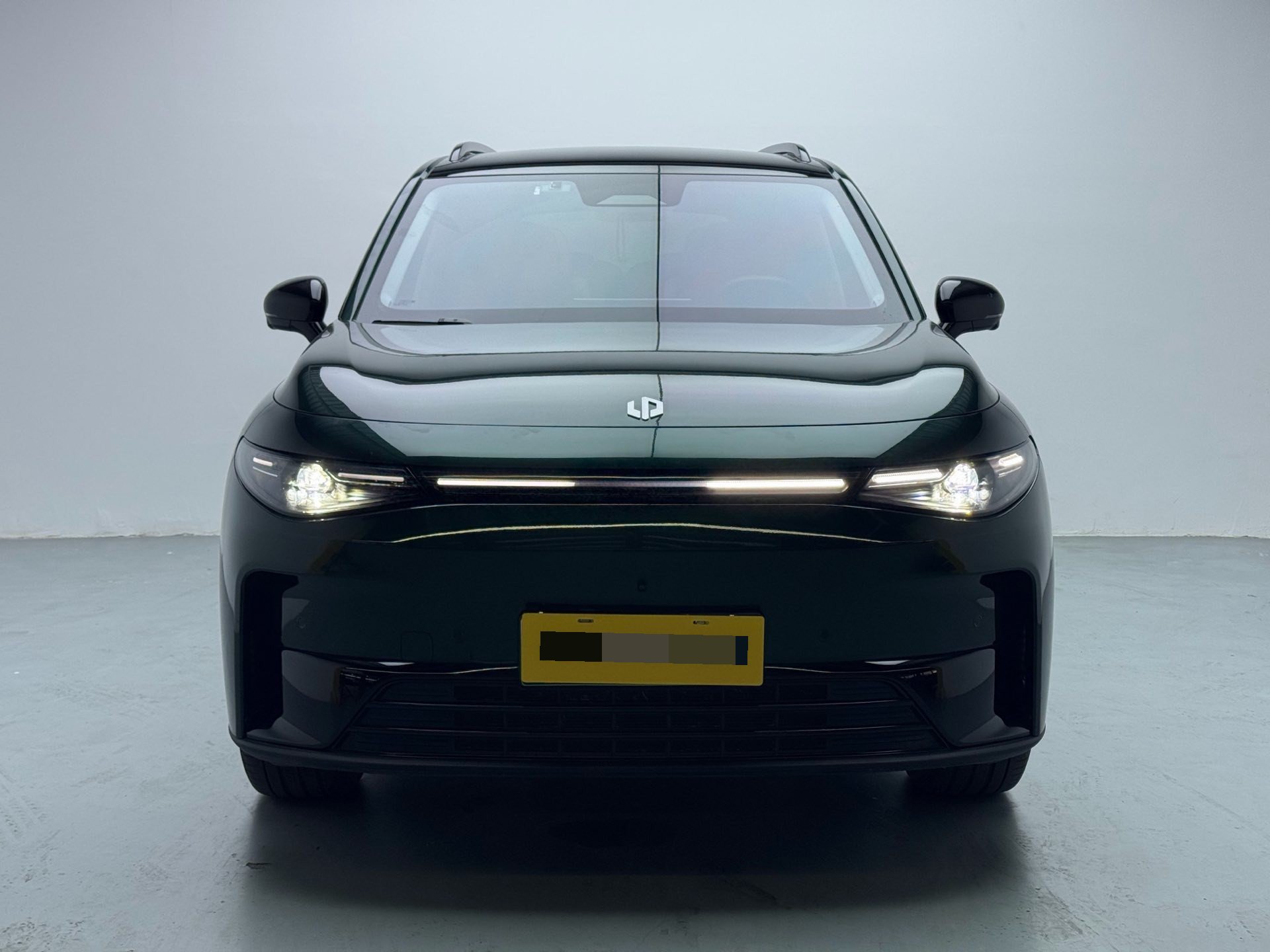 Leapmotor 2024 C16 200 Deluxe Edition