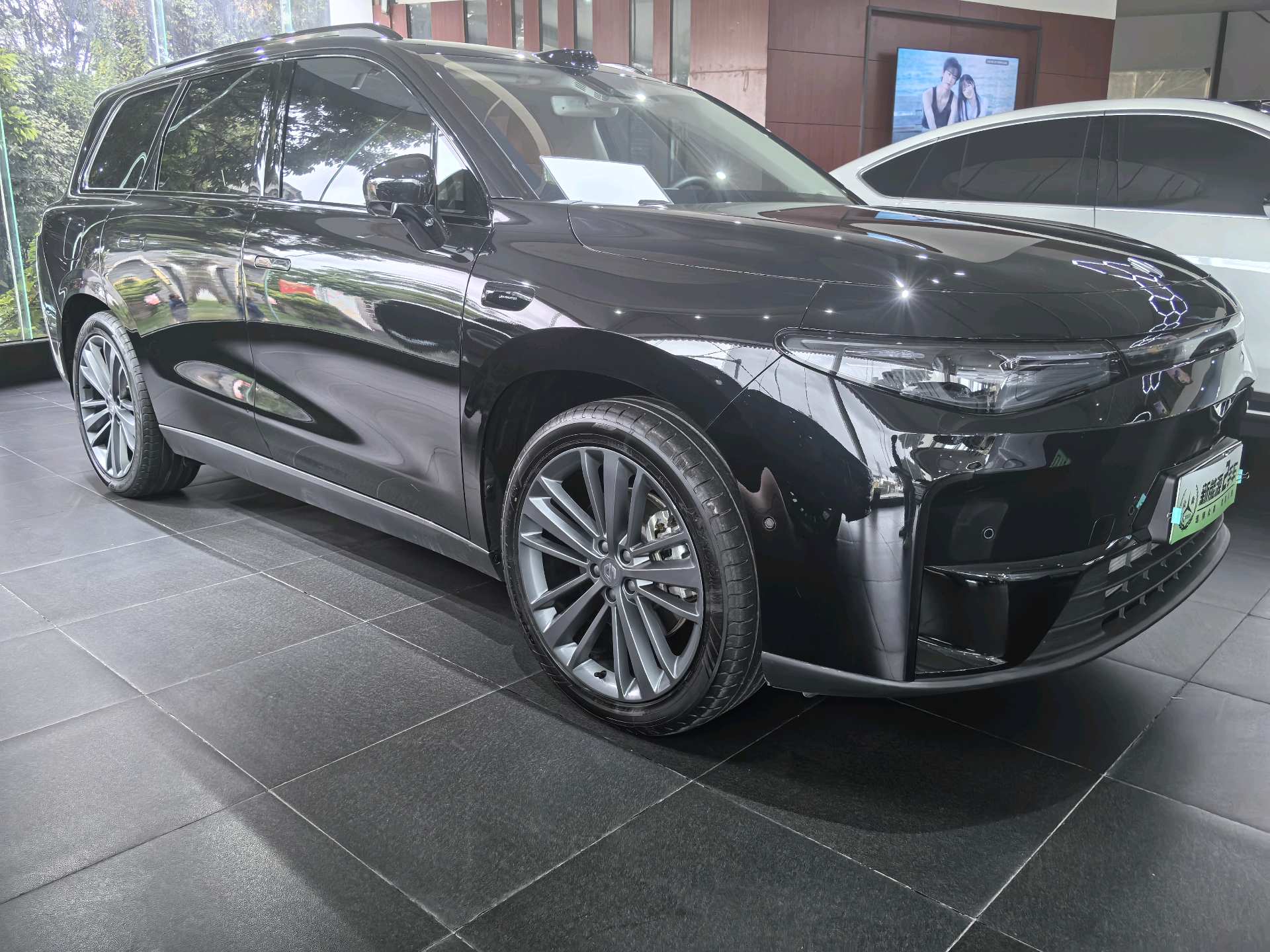 Leapmotor 2026 C16 280 LiDAR Zhizun Edition 6-Seater
