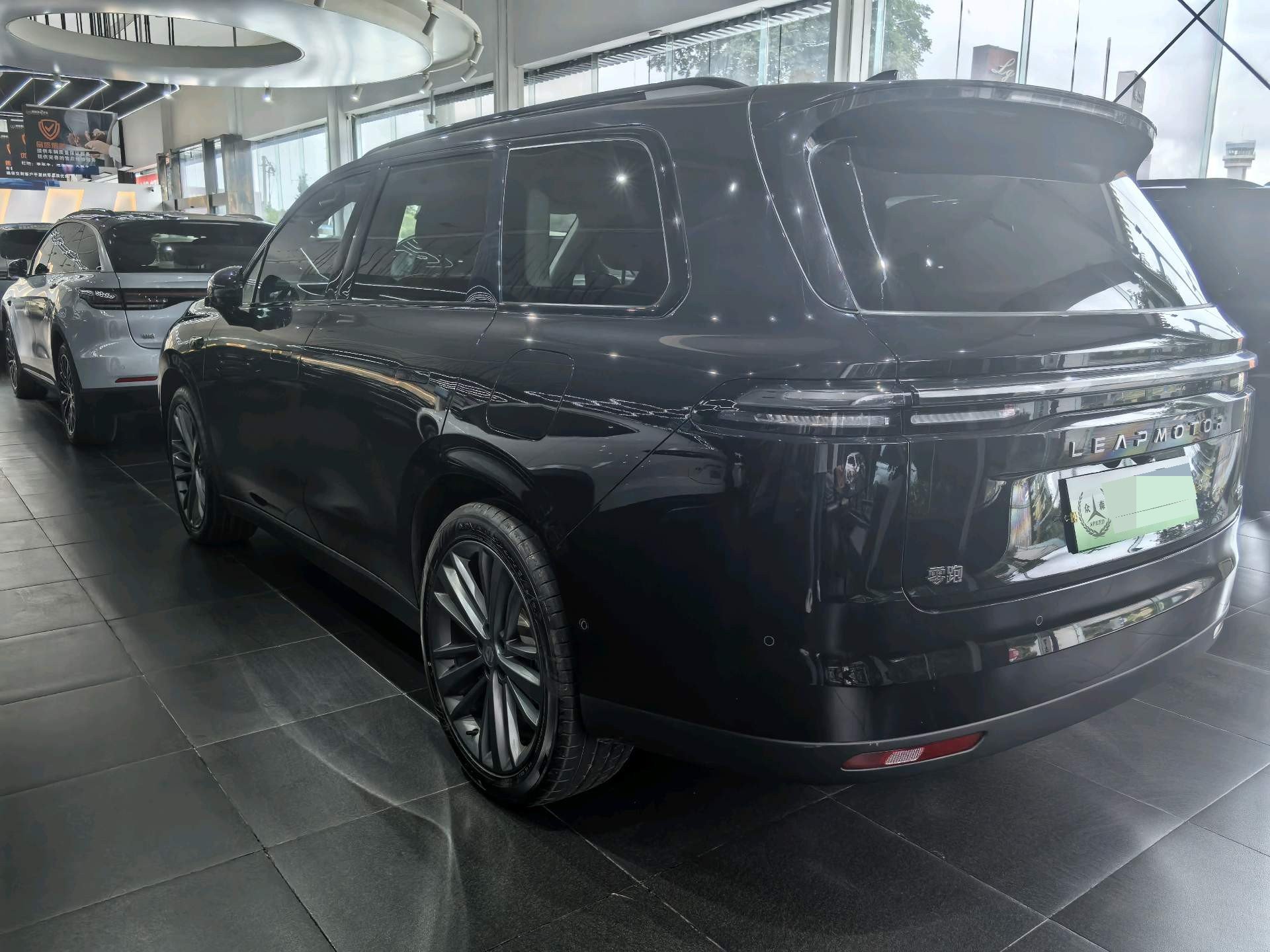 Leapmotor 2026 C16 280 LiDAR Zhizun Edition 6-Seater