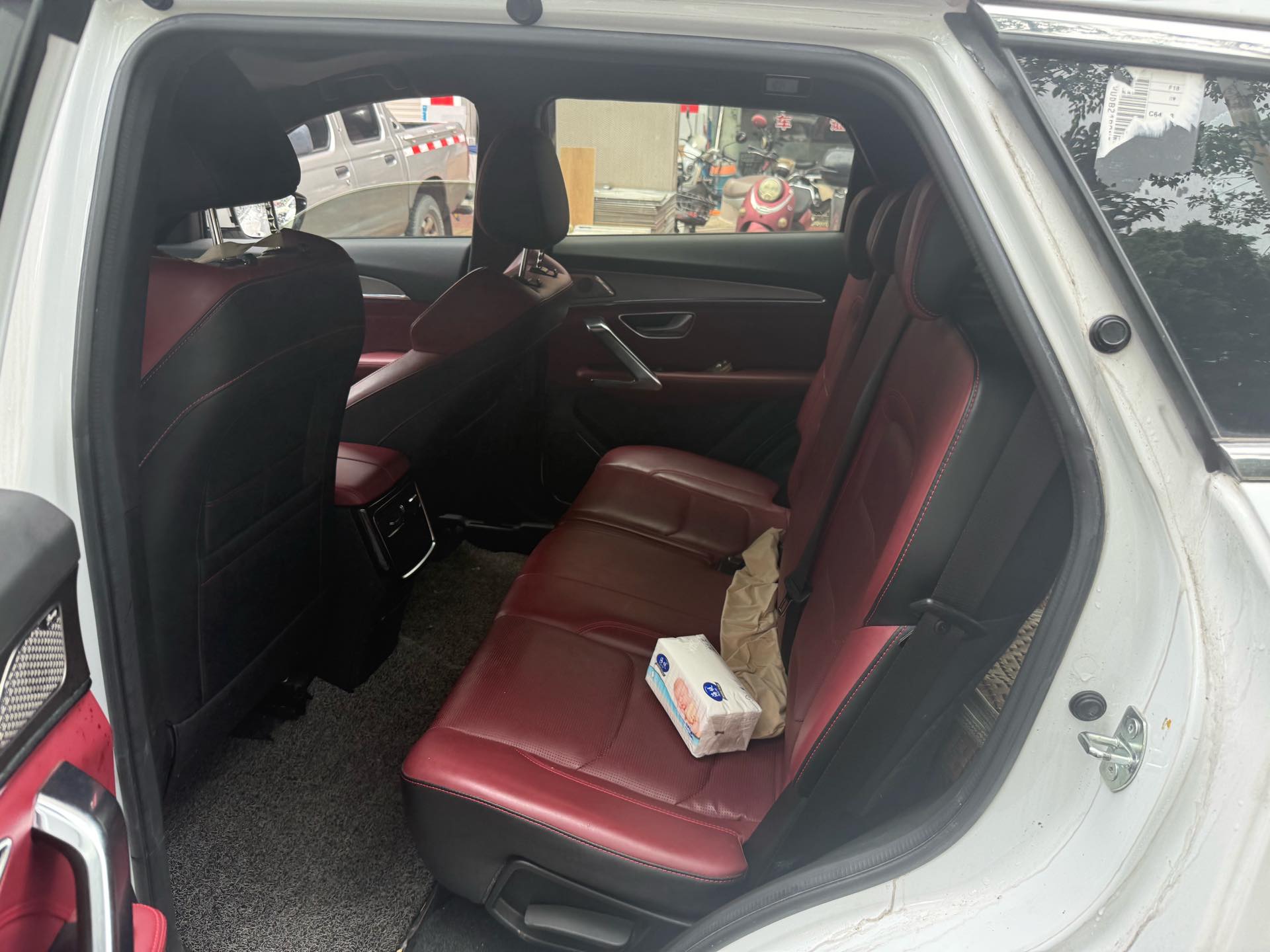 JETOUR 2021 X70 1.6T Zhuge Junshi 7-Seater