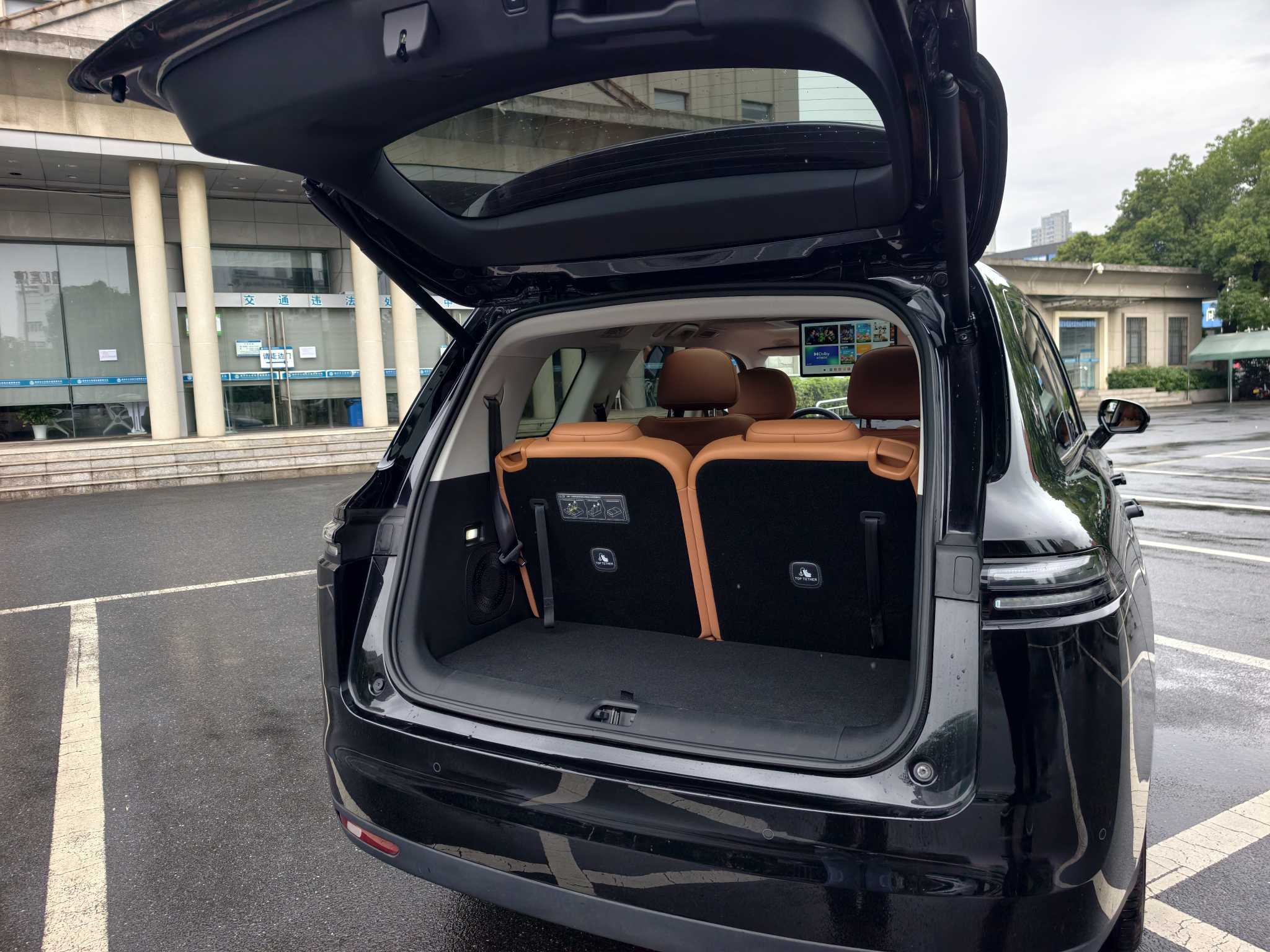 Leapmotor 2026 C16 280 LiDAR Zhizun Edition 6-Seater