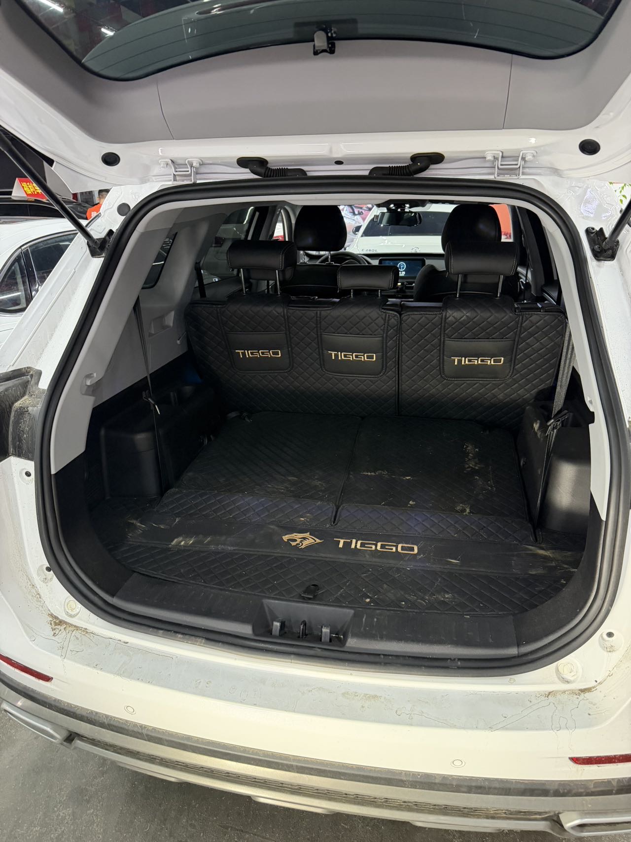 Chery 2025 Tiggo 8 1.5TCI 230TCI Excellence Comfort 5-Seater