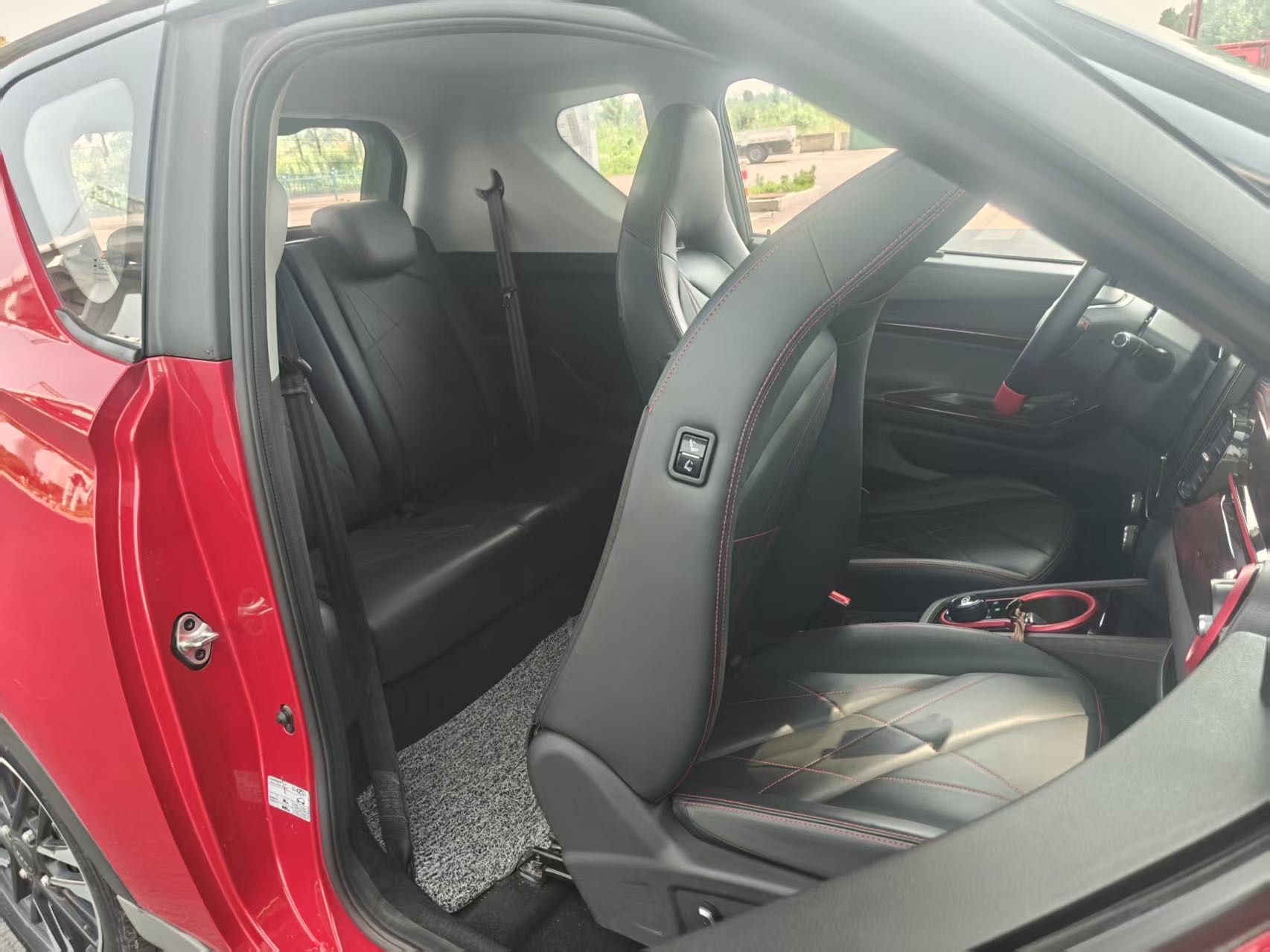Chery 2022 eQ1 Sweet Pink Half Sugar Edition Ternary Lithium 30kW 301km (Facelift)