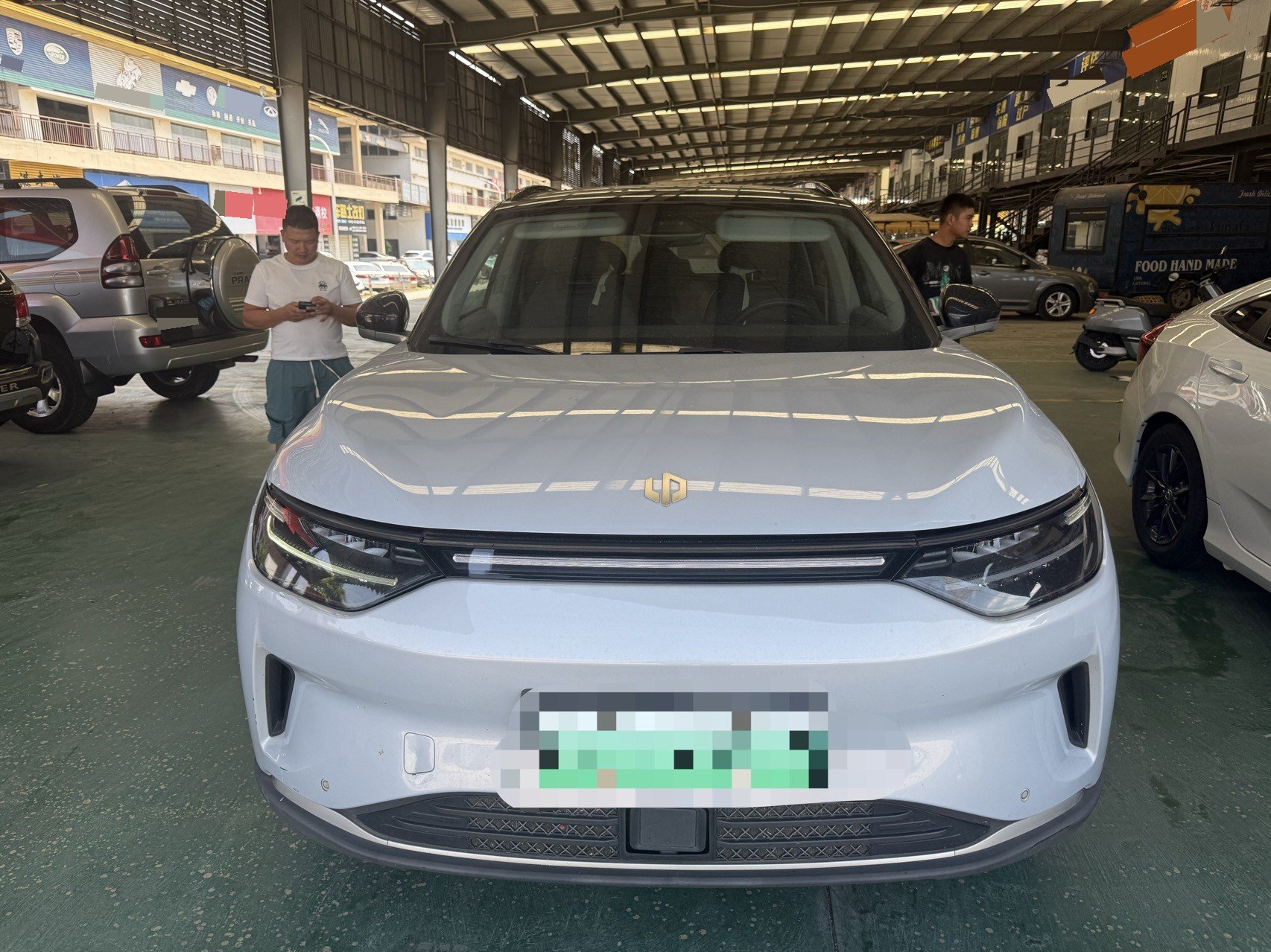 零跑 2023款 C11 500 智享版