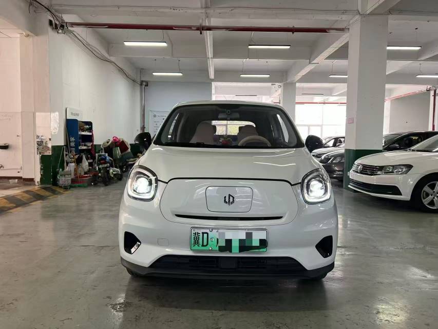 零跑 2023款 T03 200 轻享版