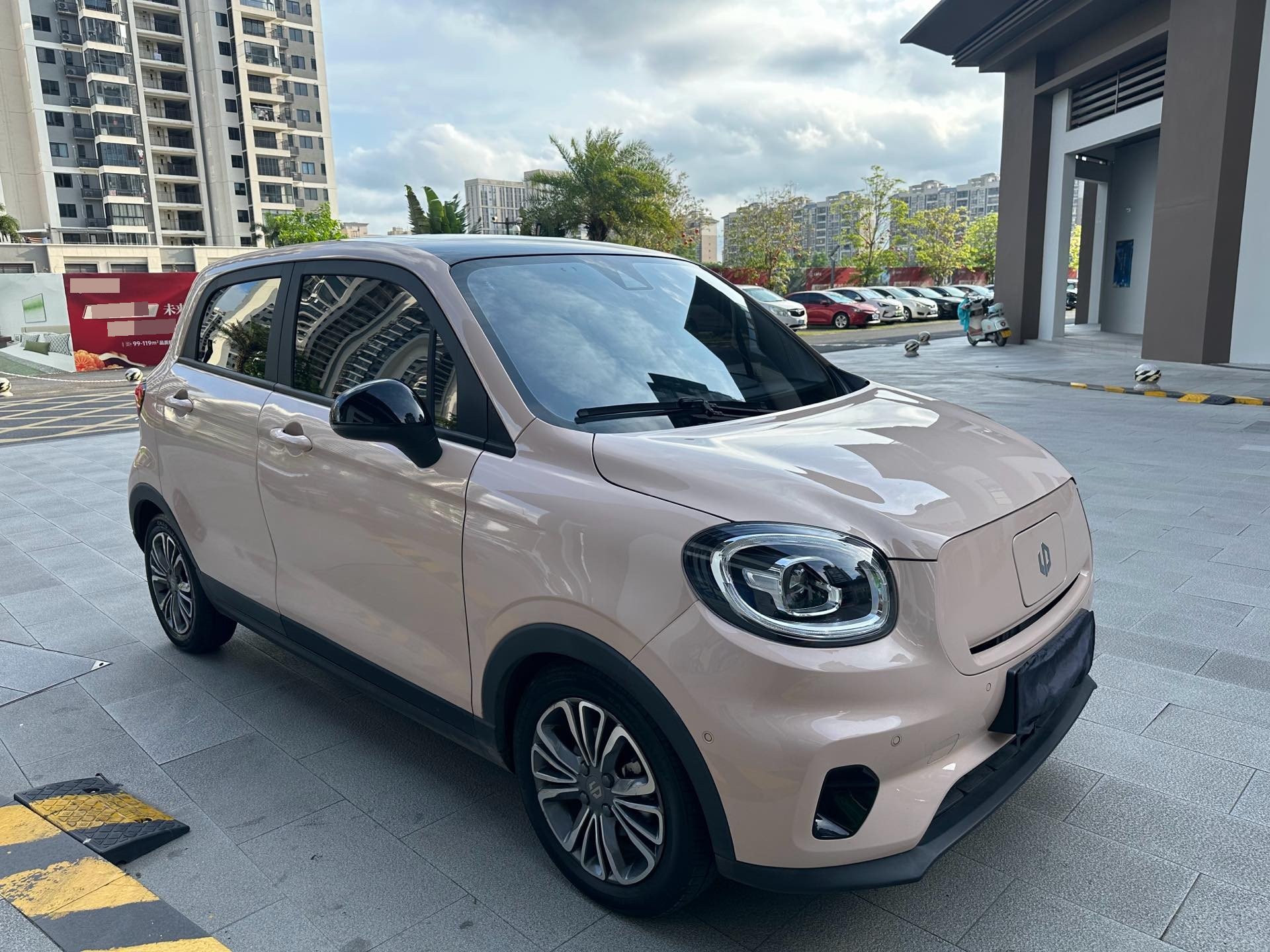 Leapmotor 2021 T03 400 Luxury Edition