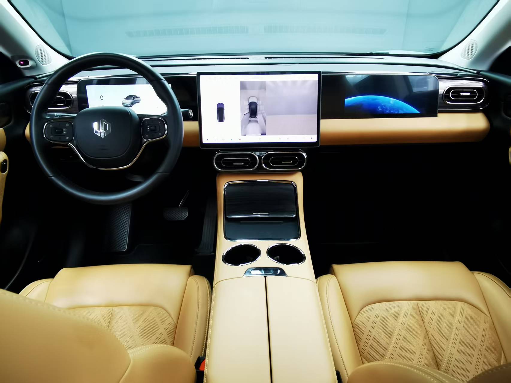 Leapmotor 2024 C11 300 Deluxe Edition