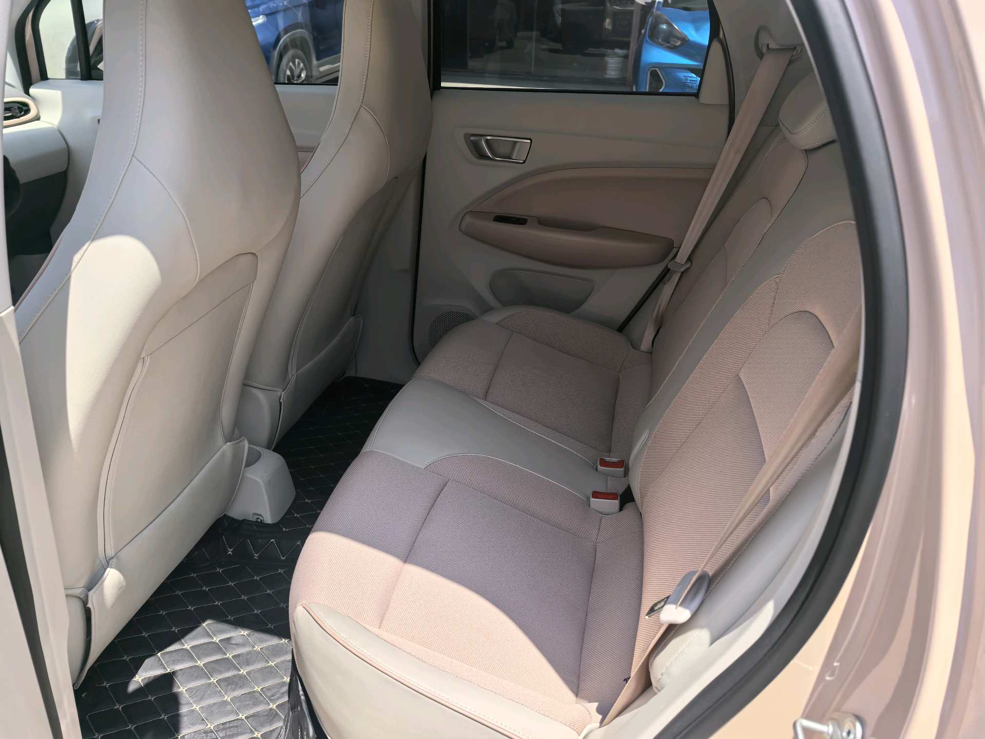 Leapmotor 2023 T03 310 Lite Edition