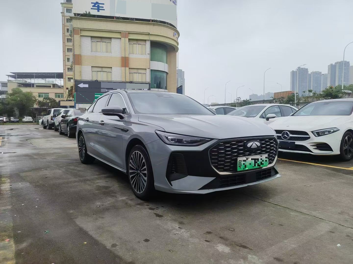 Chery 2025 Fengyun A8L 1.5TGDI 145km Luxury
