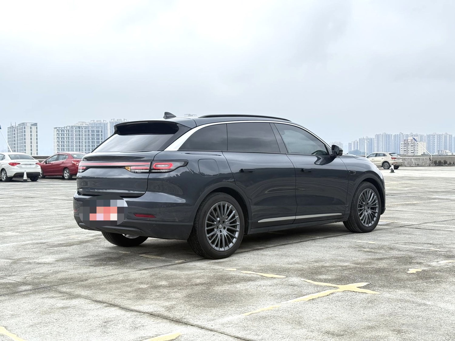 零跑 2024款 C11 580 尊享版