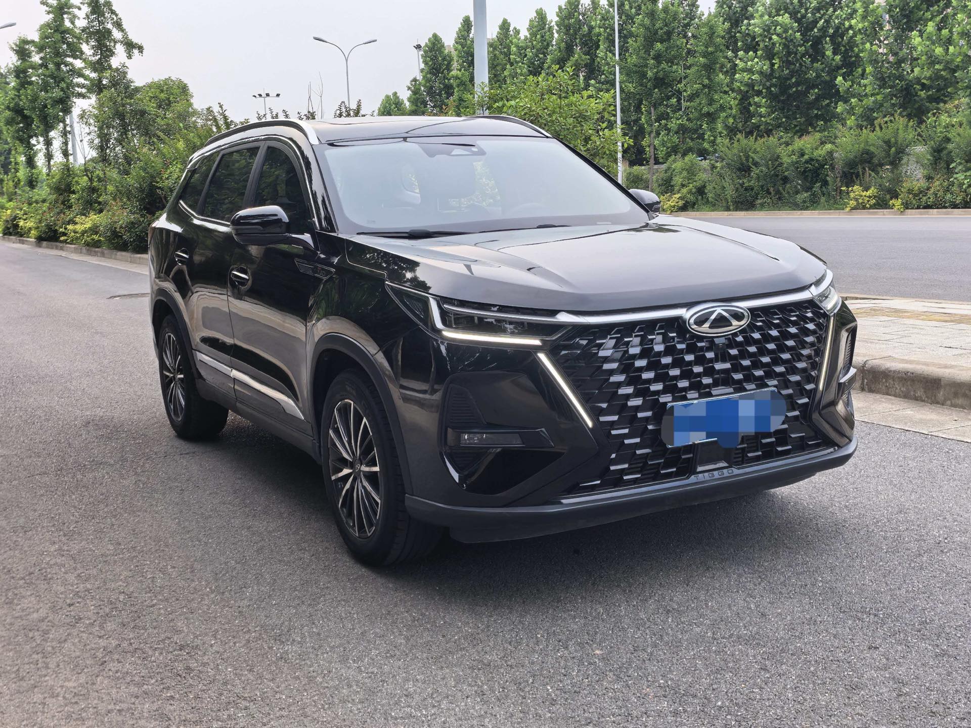 奇瑞 2022款 瑞虎8 PRO 1.6T 290T 两驱风暴版5座