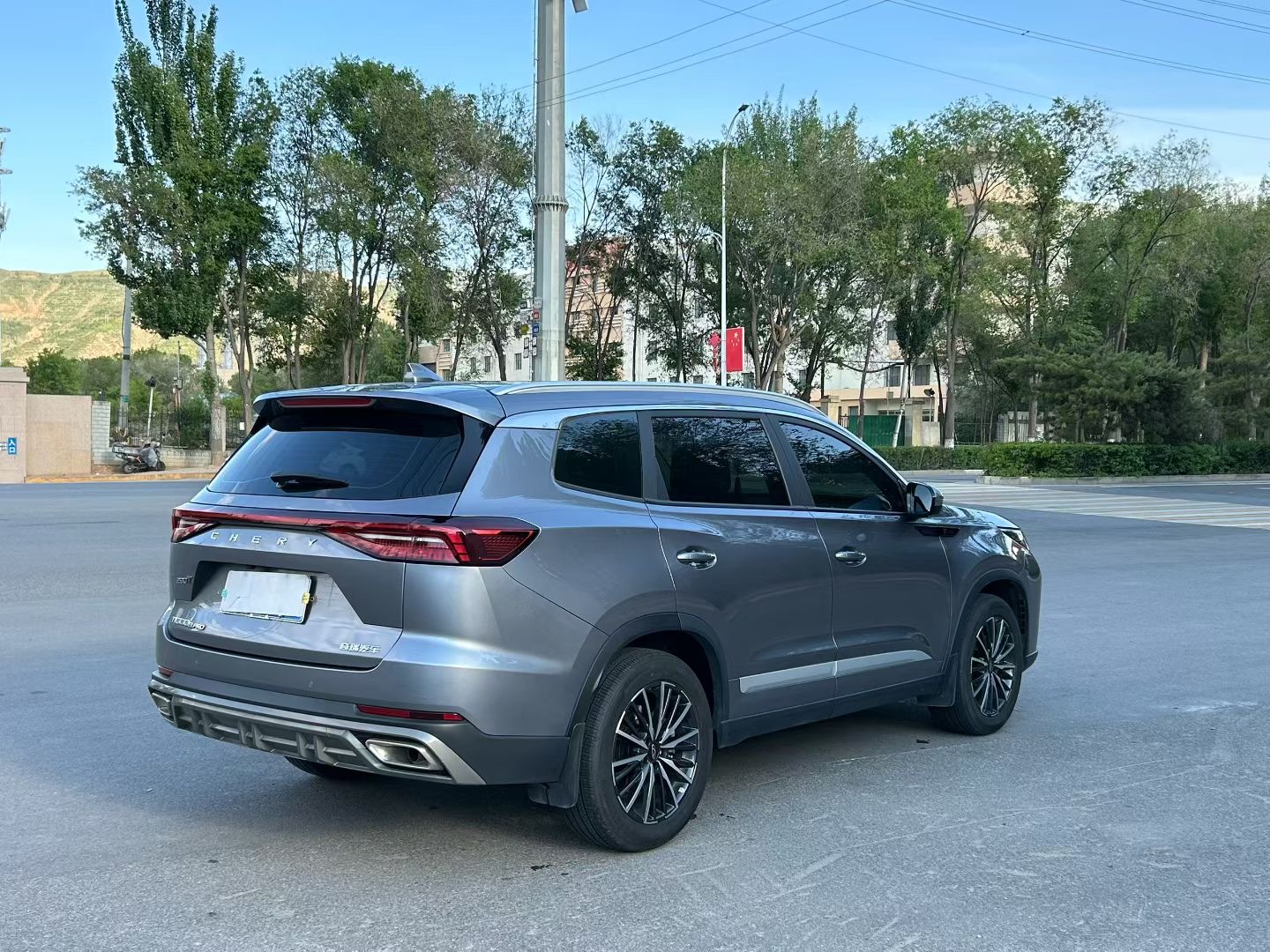 Chery 2025 Tiggo 8 PRO 1.6T 290T 2WD Luxury Edition