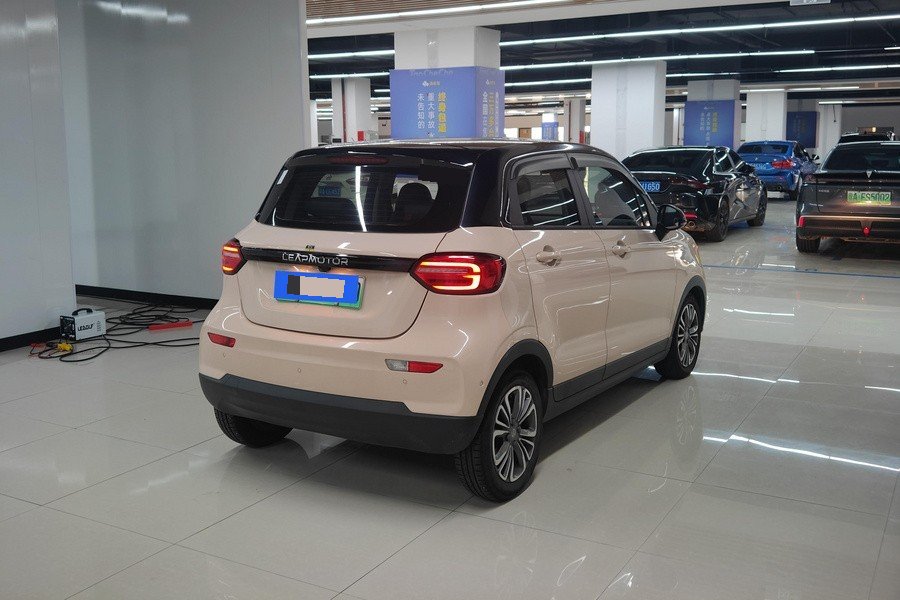 Leapmotor 2022 T03 Liuli Edition