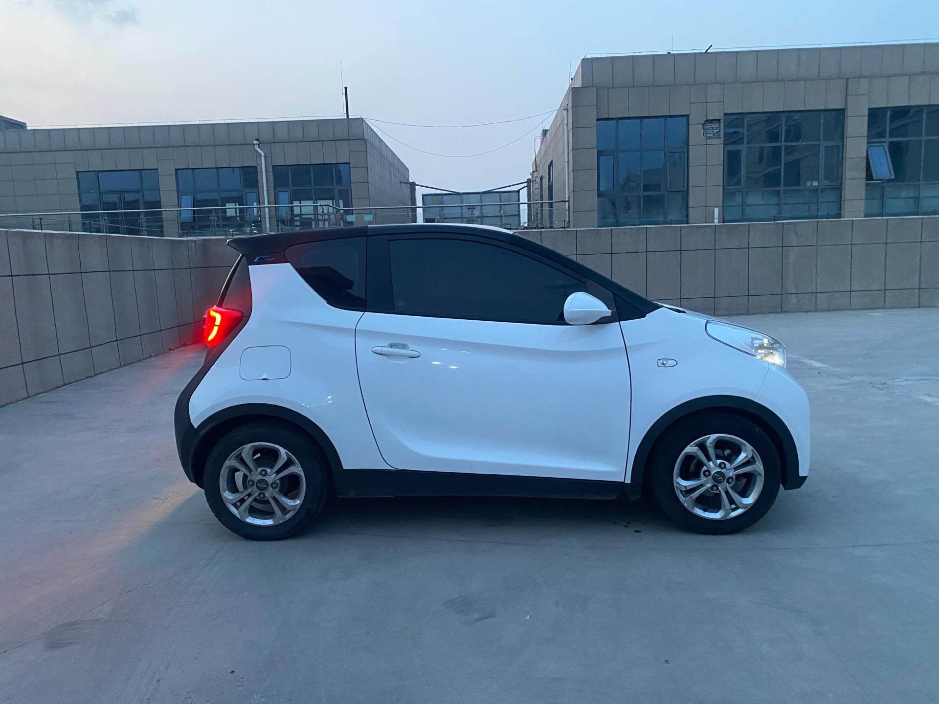 Chery 2017 eQ1 Zhishang Edition 2-Seater 151km