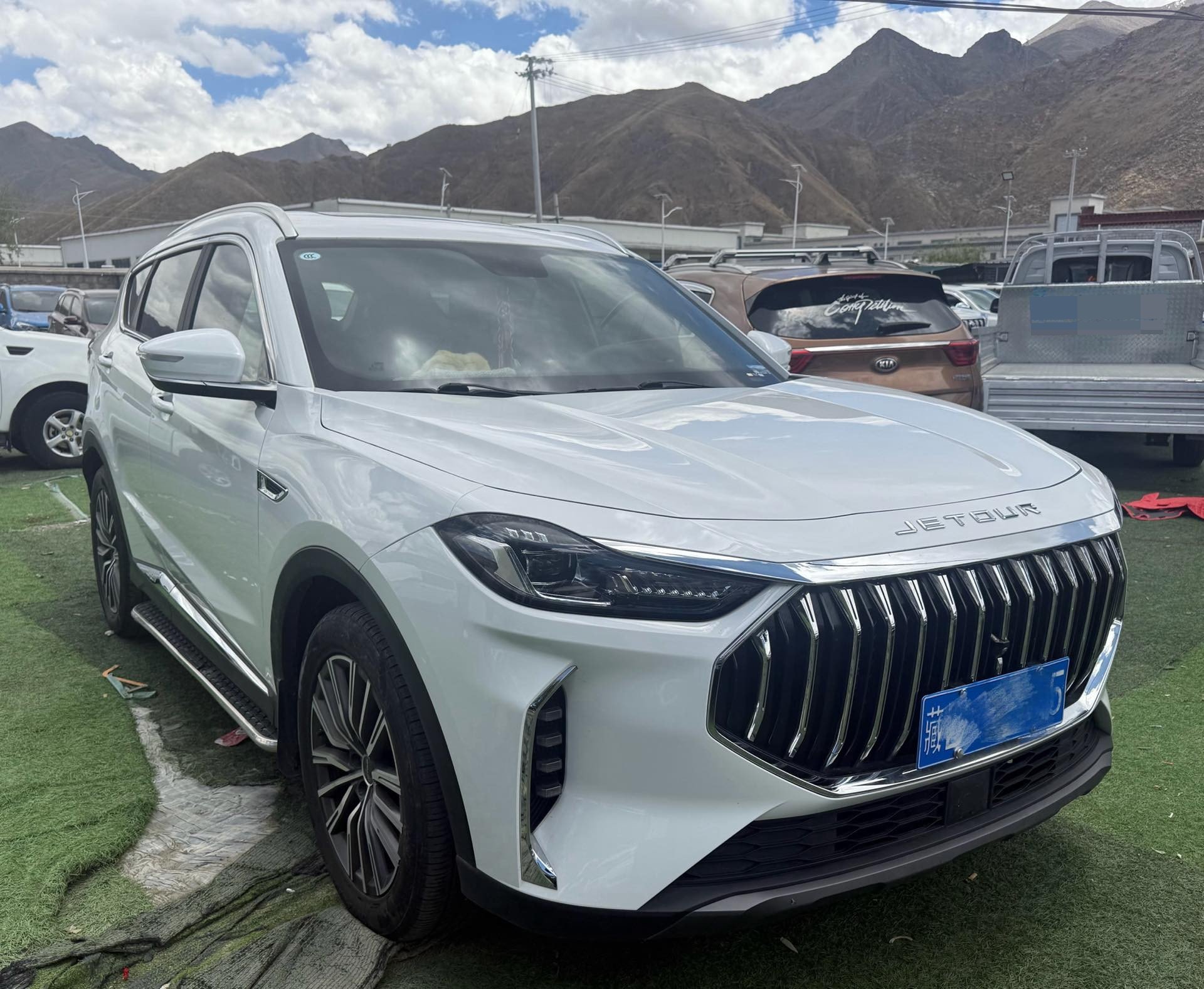 JETOUR 2023 X70 PLUS 1.5T Yongzhe PLUS 7-Seater
