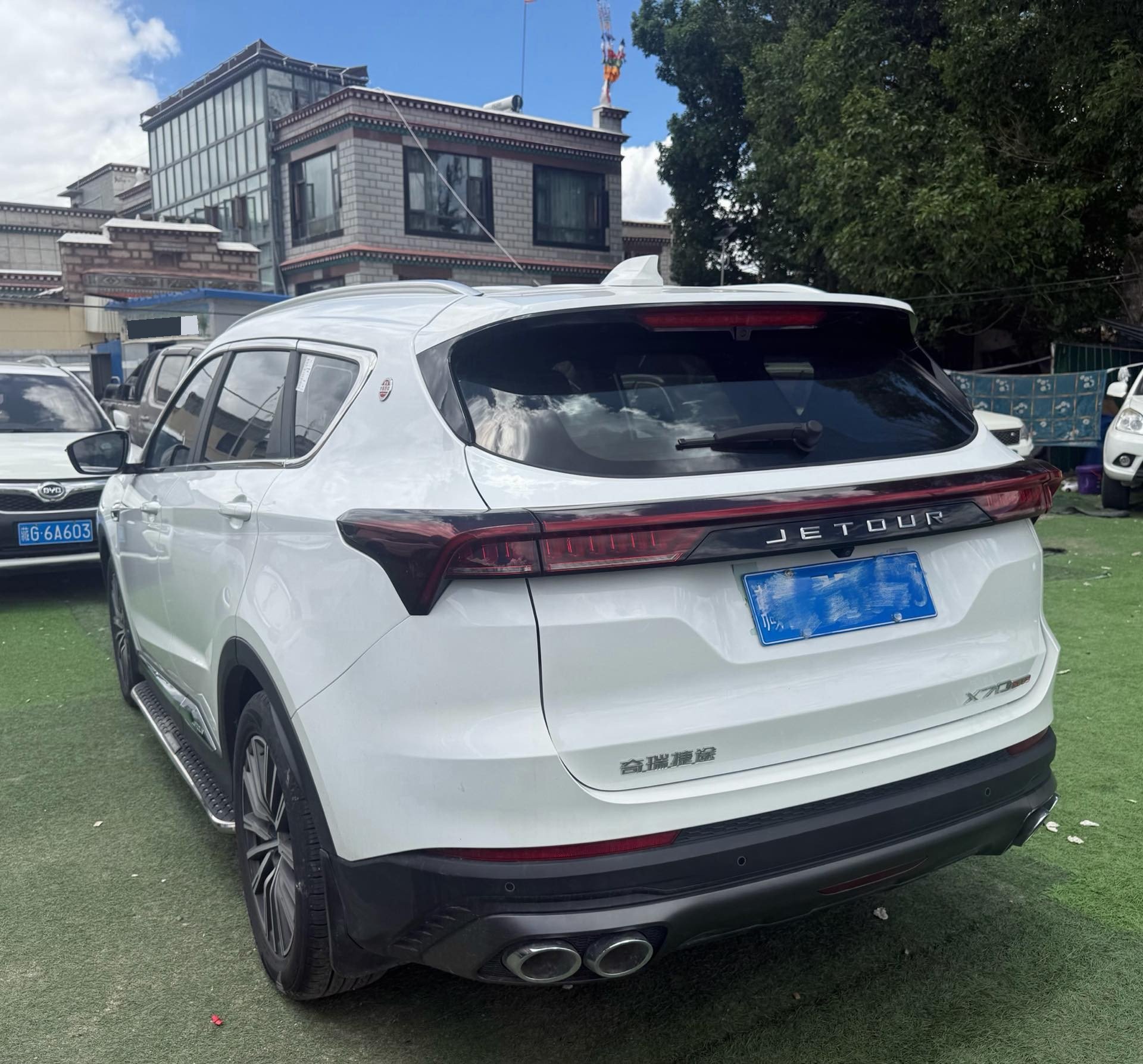 JETOUR 2023 X70 PLUS 1.5T Yongzhe PLUS 7-Seater