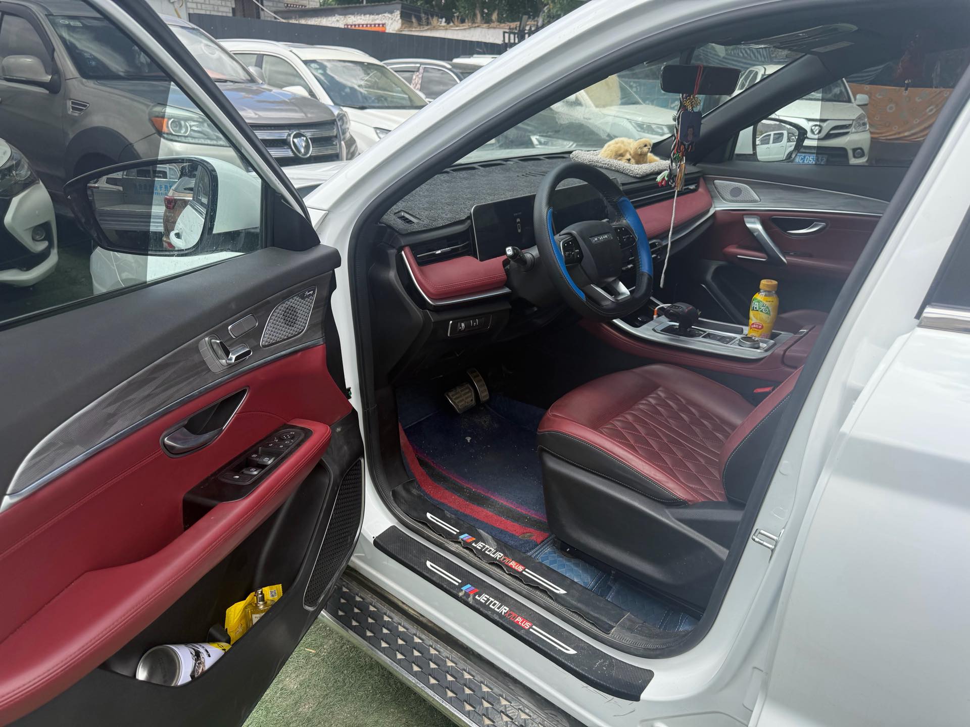 JETOUR 2023 X70 PLUS 1.5T Yongzhe PLUS 7-Seater