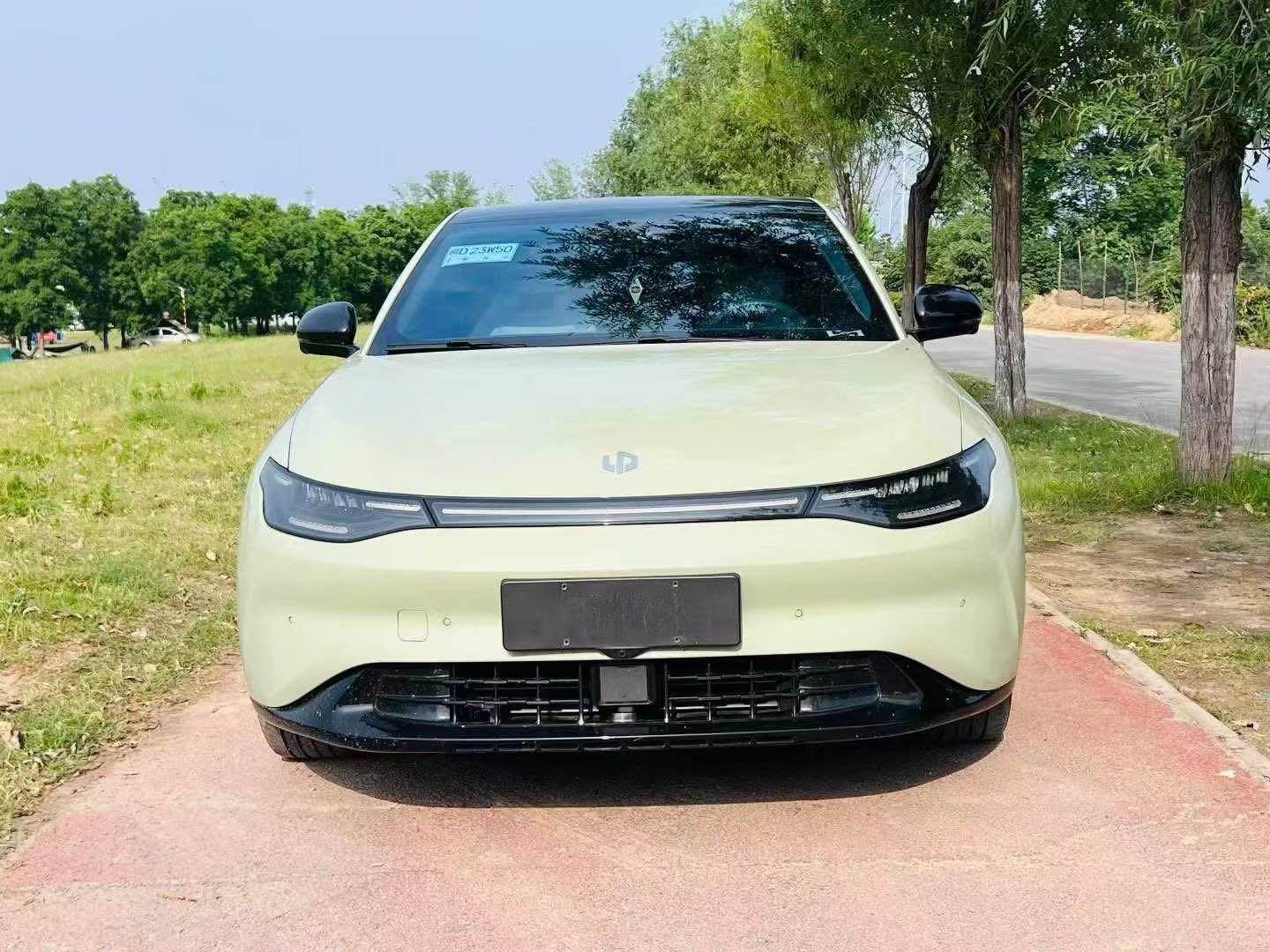 零跑 2022款 C01 后驱超长续航版