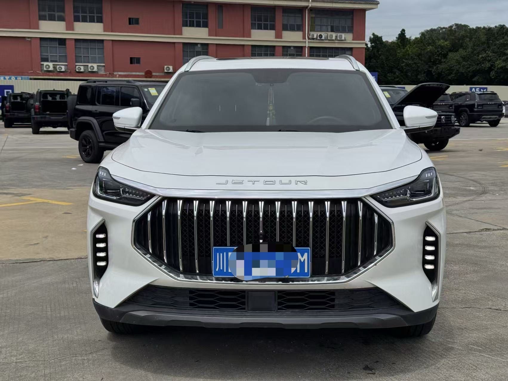JETOUR 2023 X70 PLUS 1.5T Ziqiang PRO+ 7-Seater
