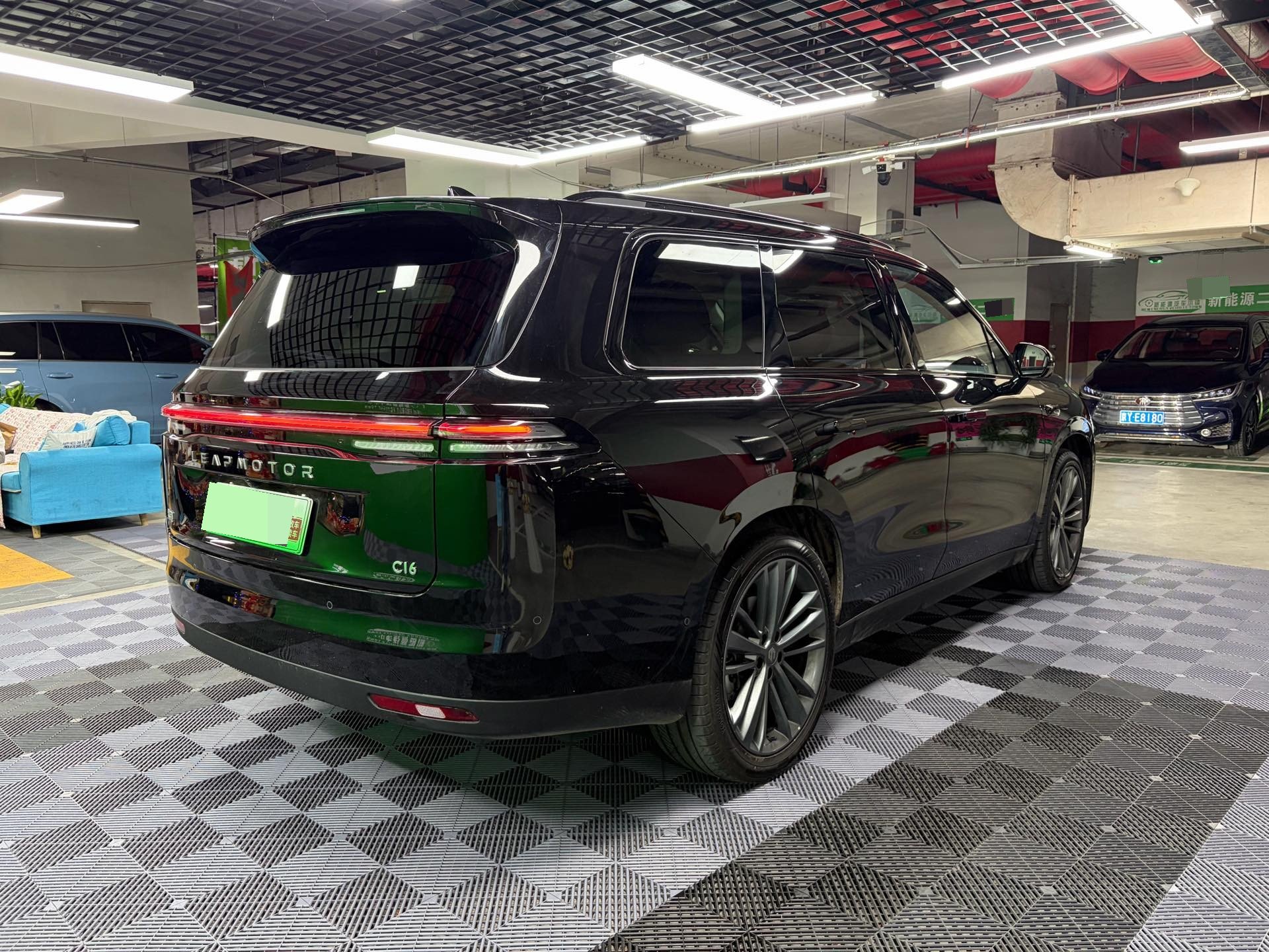 Leapmotor 2026 C16 630 LiDAR Edition 6-Seater