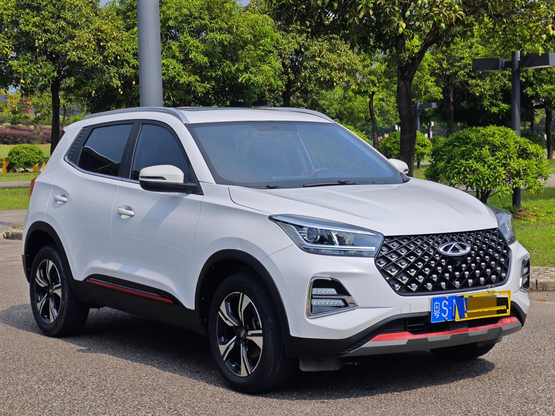 奇瑞 2022款 瑞虎5x 1.5 无级 超级英雄版 时尚型