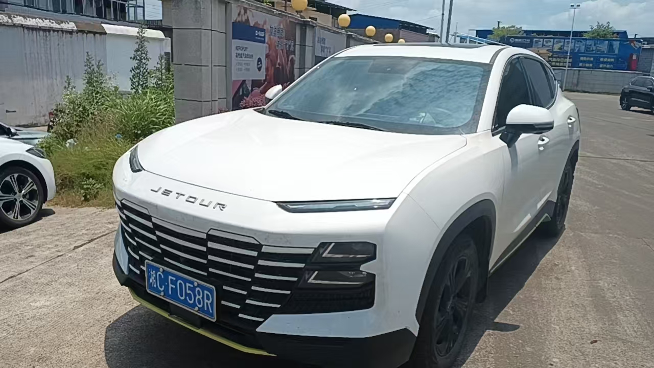JETOUR 2025 Dasheng 1.5T Youth UP
