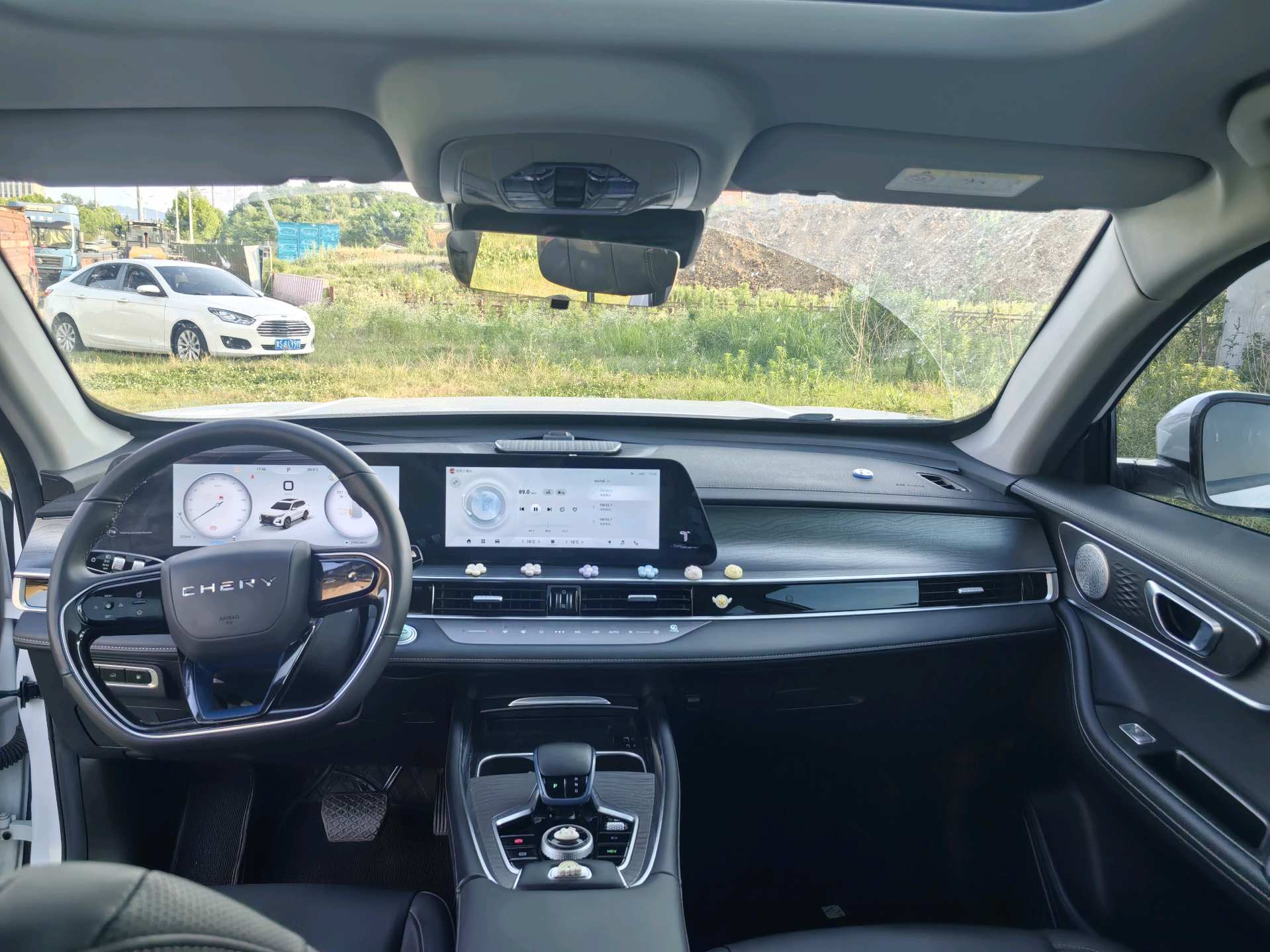 奇瑞 瑞虎8 PRO 新能源 2024款 瑞虎8 PRO PHEV 1.5T 100km 冠军版荣耀版