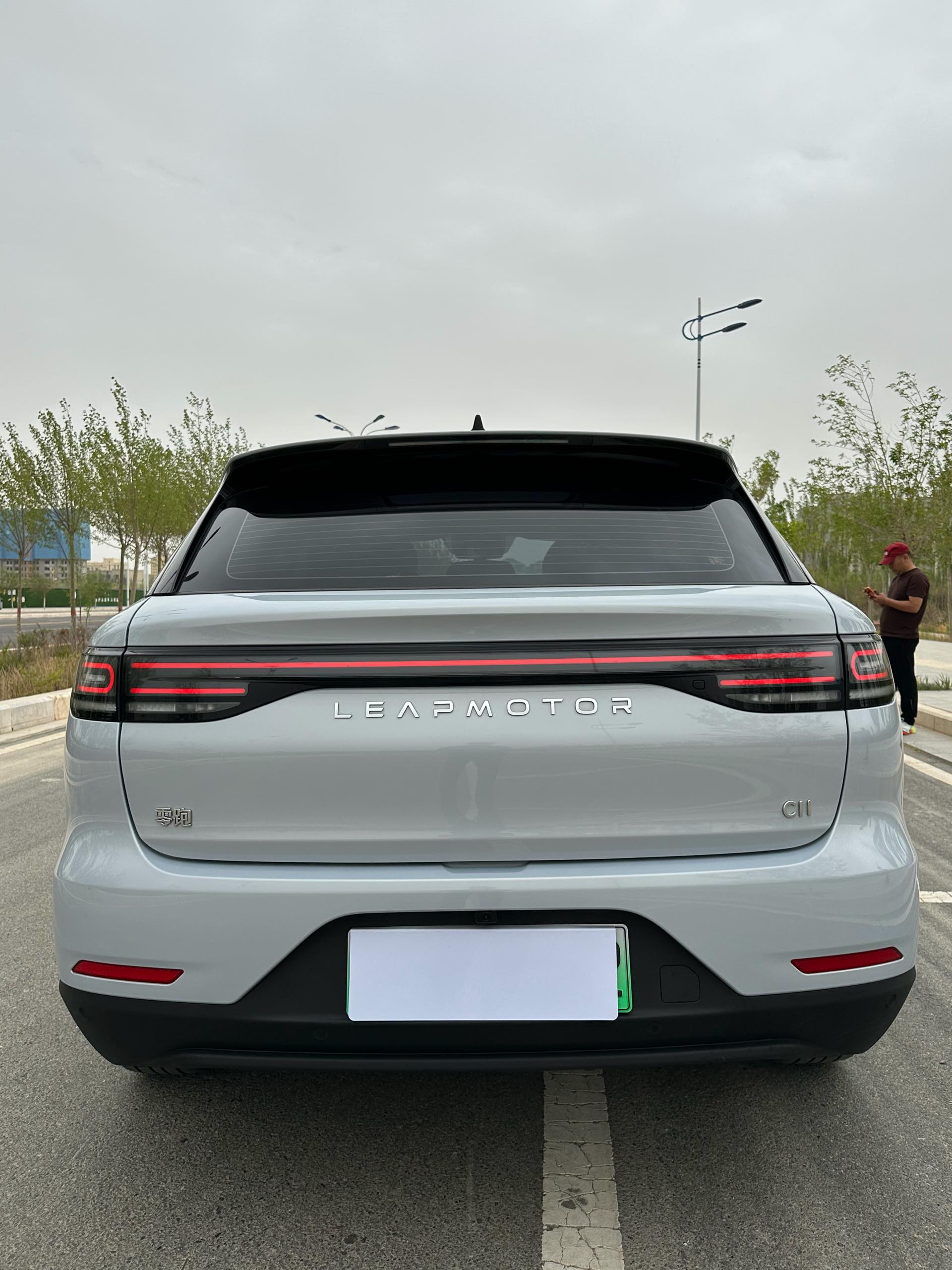 零跑 2023款 C11 300 智享版