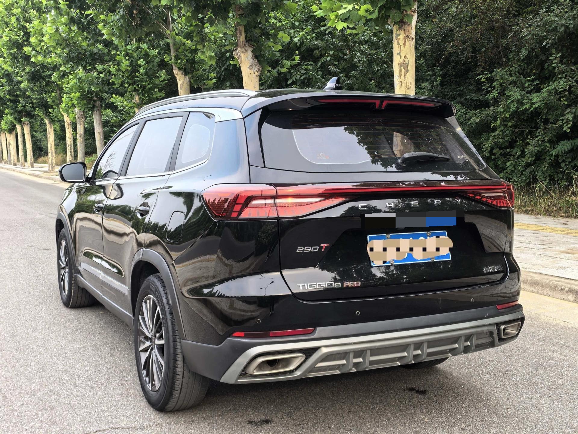 奇瑞 2022款 瑞虎8 PRO 1.6T 290T 两驱风暴版5座