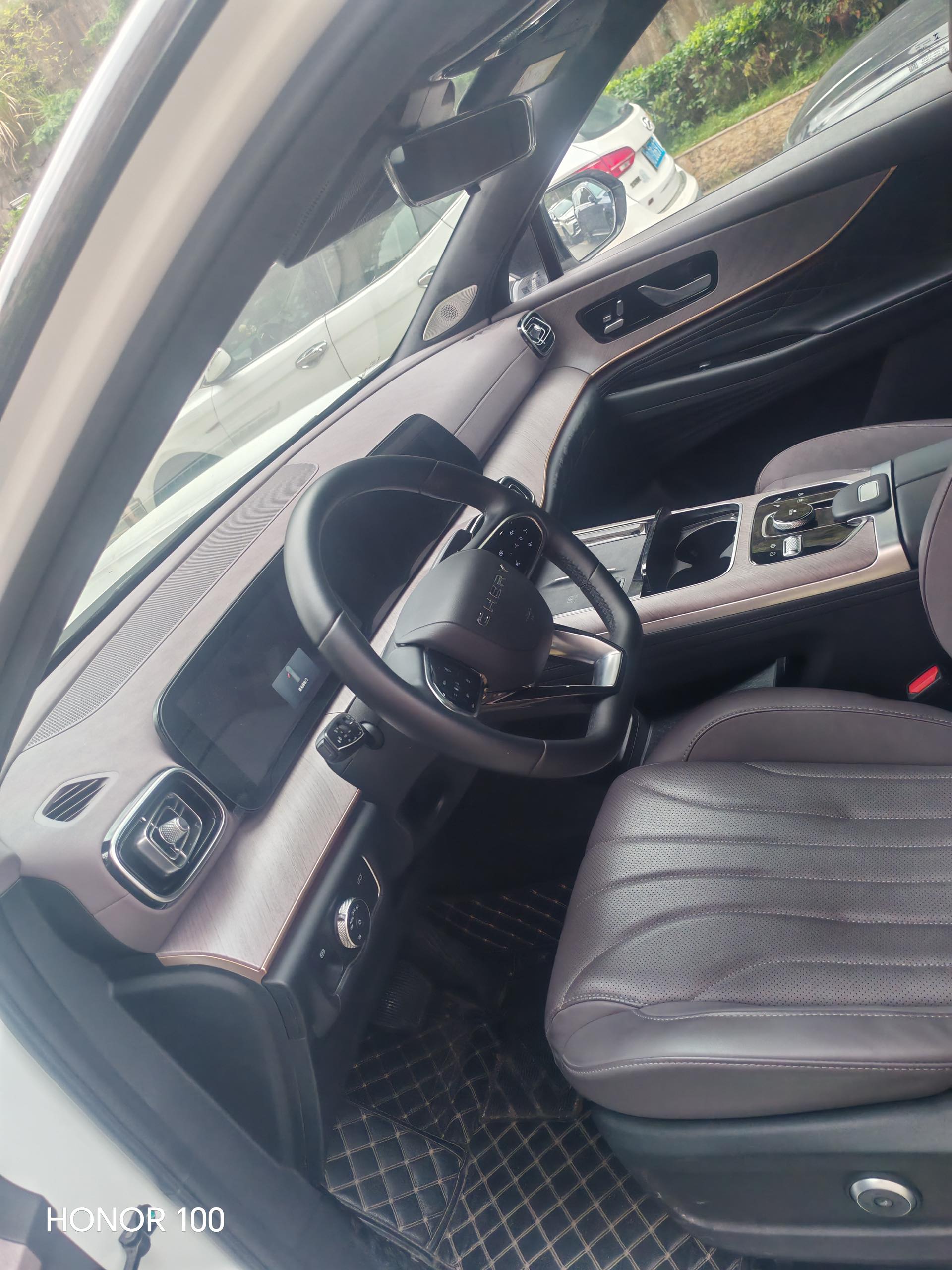 Chery 2025 Tiggo 9 2.0T 2WD Premium 5-Seater