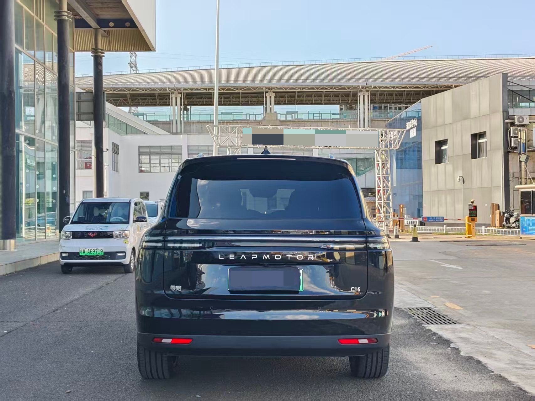 Leapmotor 2026 C16 280 LiDAR Zhizun Edition 6-Seater