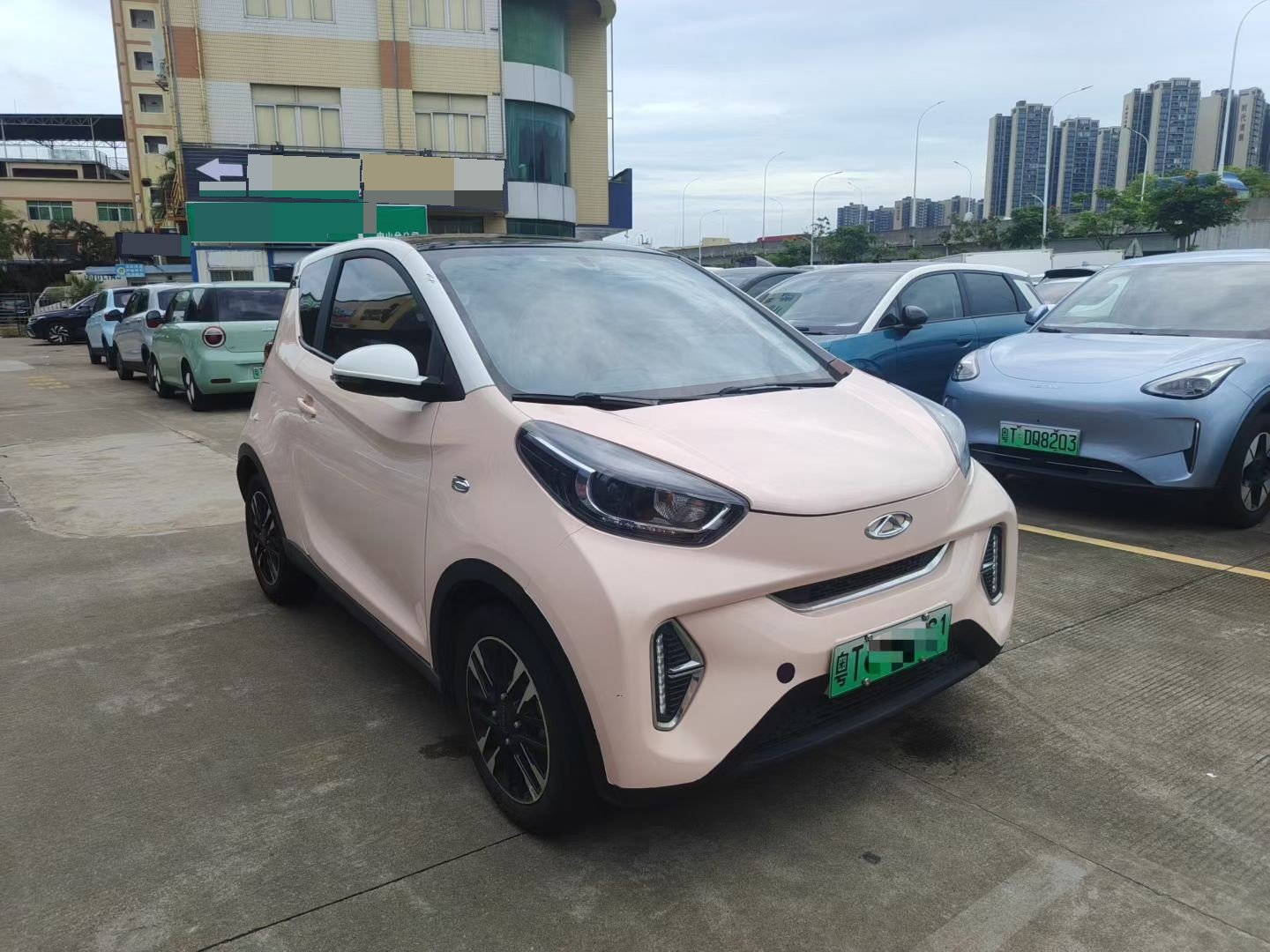 Chery 2022 eQ1 Sweet Pink Half Sugar Edition LFP 30kW 301km (facelift)