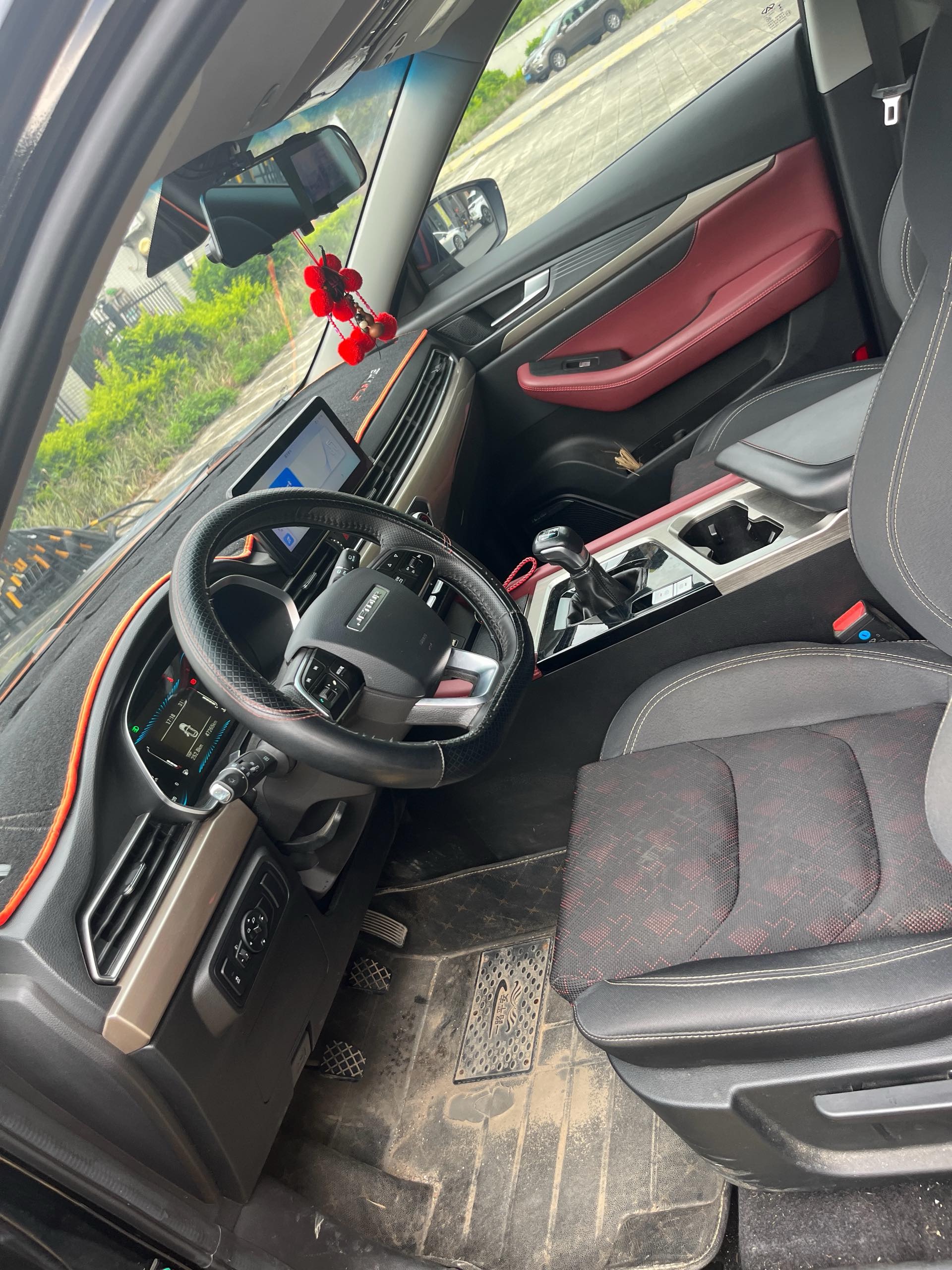 JETOUR 2023 X70 1.5T Beyond Edition 7-Seater