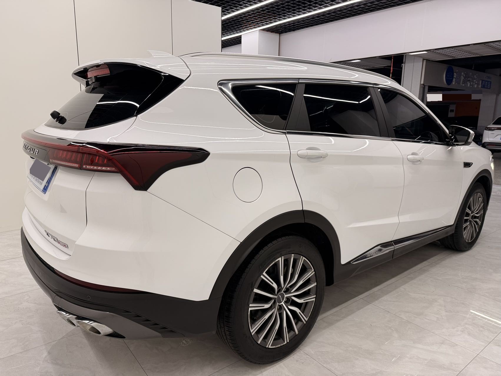 JETOUR 2023 X70 PLUS 1.5T Yongzhe PLUS 5-Seater