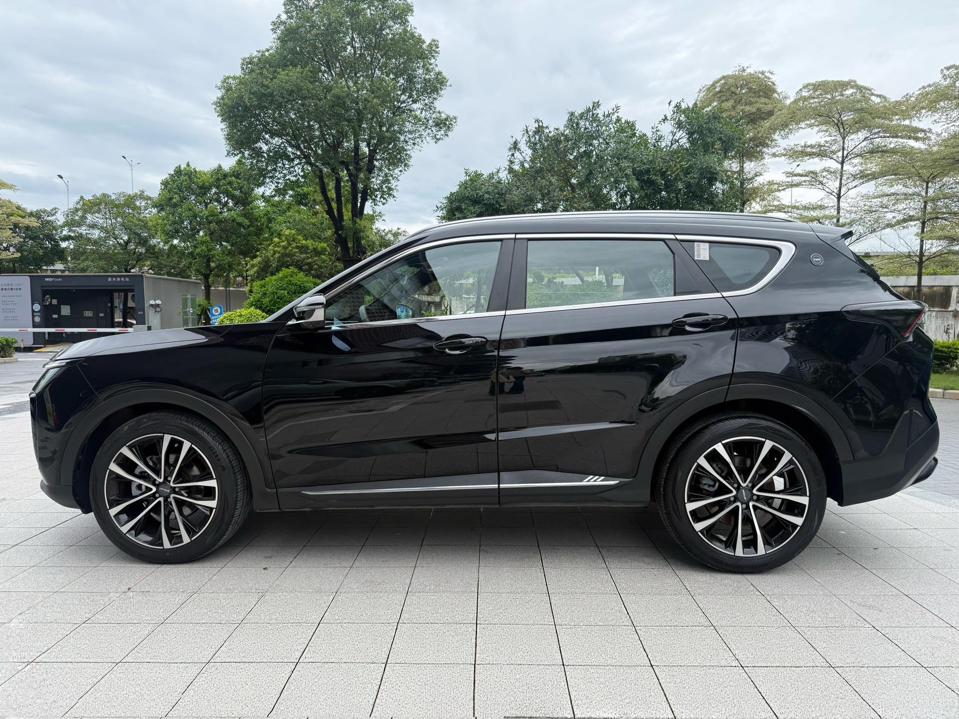 JETOUR 2025 X70 PLUS 1.5T Flagship 5-Seater