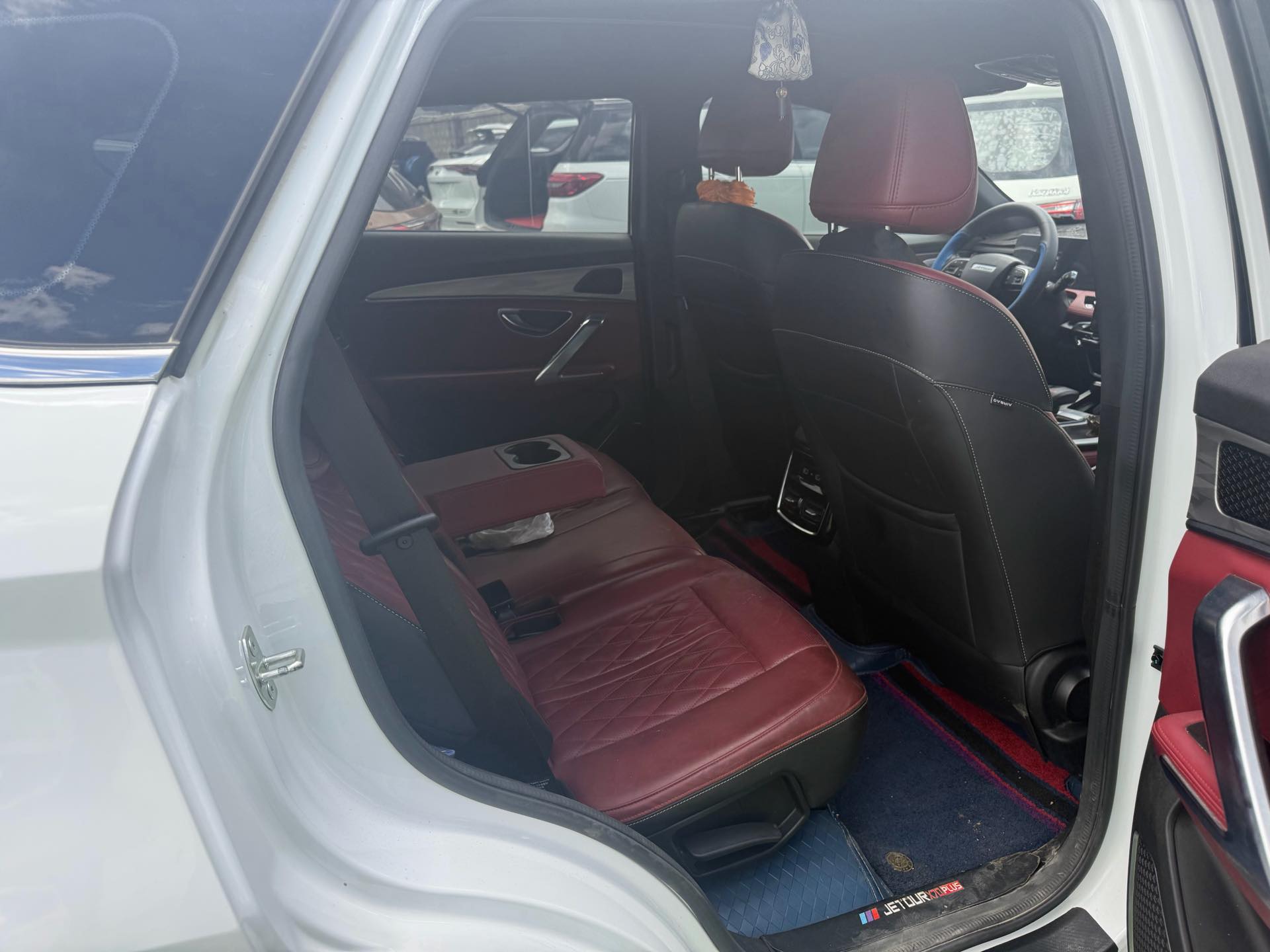 JETOUR 2023 X70 PLUS 1.5T Yongzhe PLUS 7-Seater