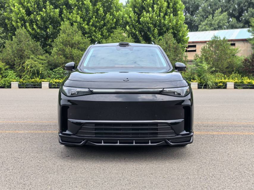 Leapmotor 2024 C16 200 Deluxe Edition
