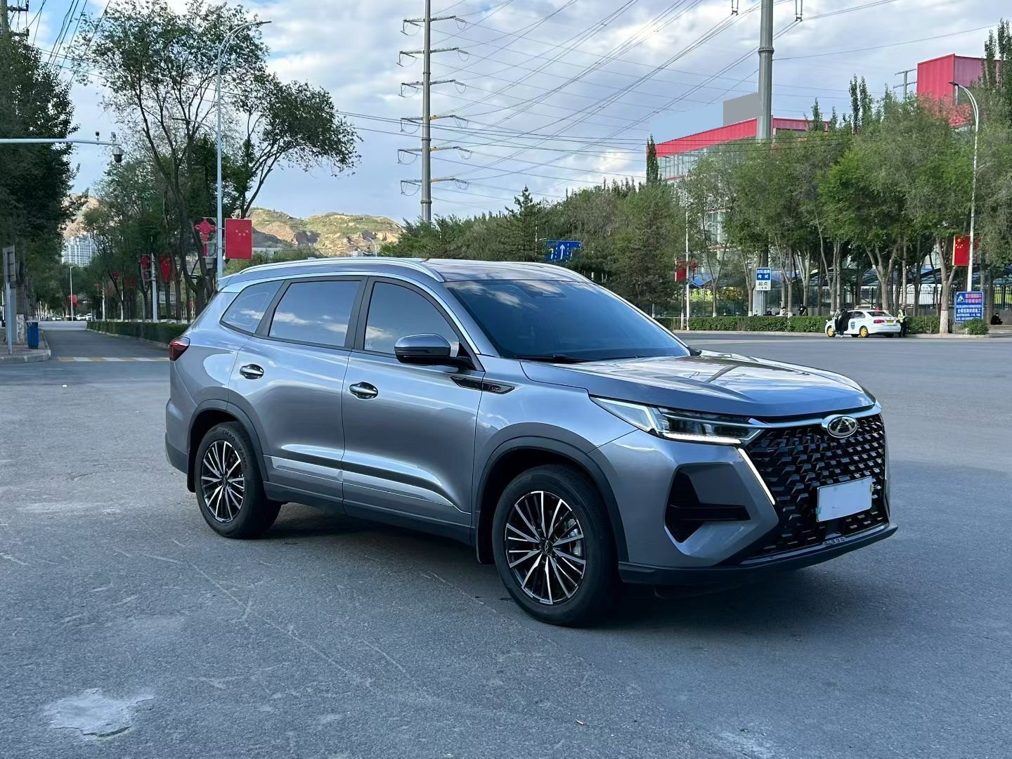 Chery 2025 Tiggo 8 PRO 1.6T 290T 2WD Luxury Edition