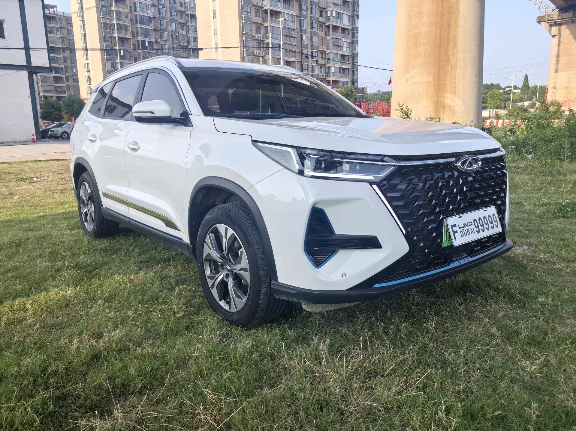 奇瑞 瑞虎8 PRO 新能源 2024款 瑞虎8 PRO PHEV 1.5T 100km 冠军版荣耀版