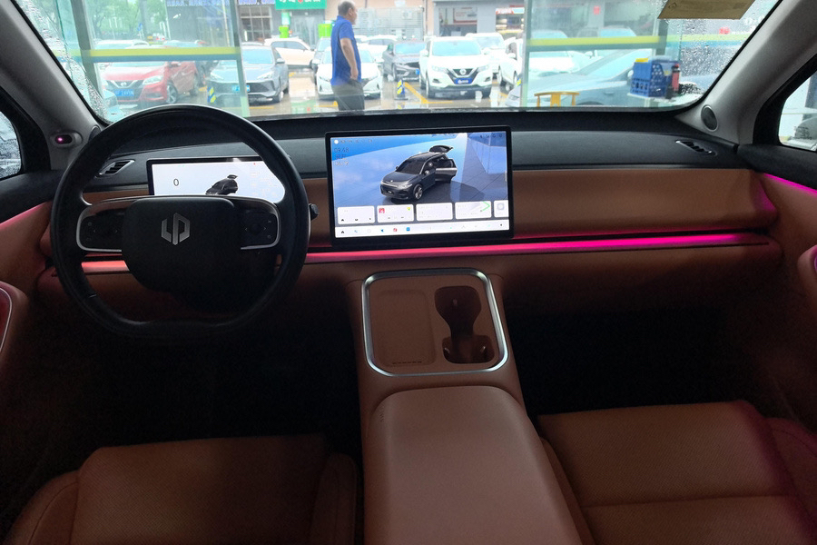Leapmotor 2026 C16 280 LiDAR Zhizun Edition 6-Seater