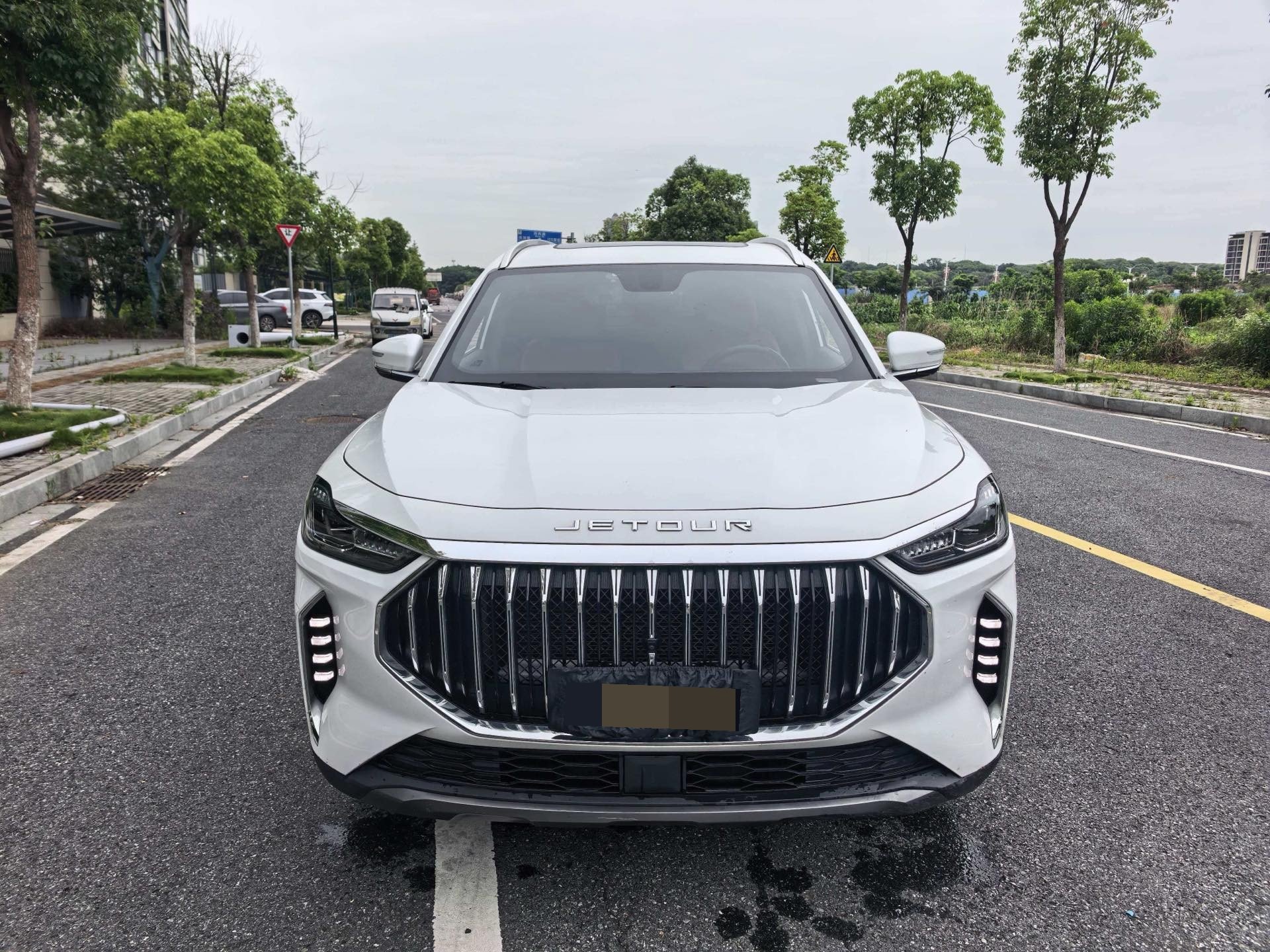 JETOUR 2023 X70 PLUS 1.5T Yongzhe PLUS 5-Seater