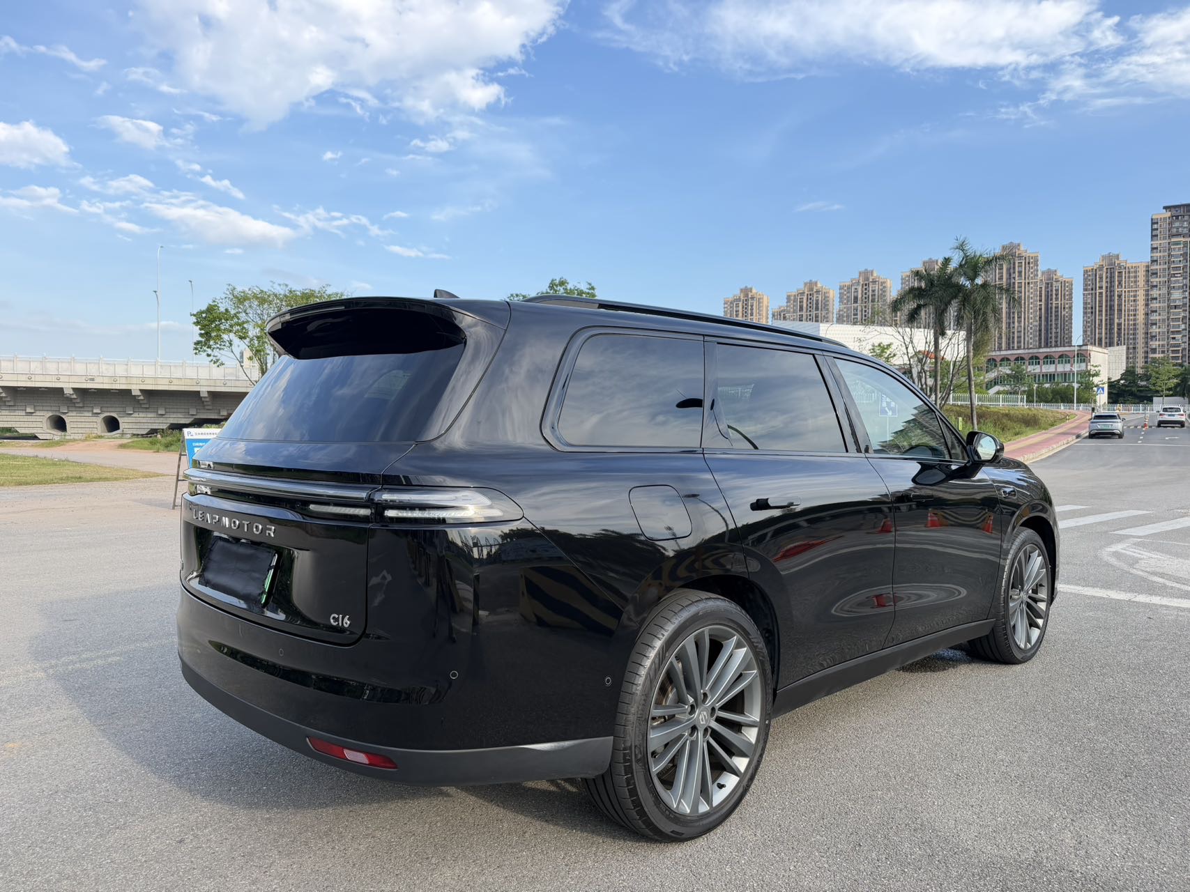 Leapmotor 2026 C16 280 LiDAR Zhizun Edition 5-Seater