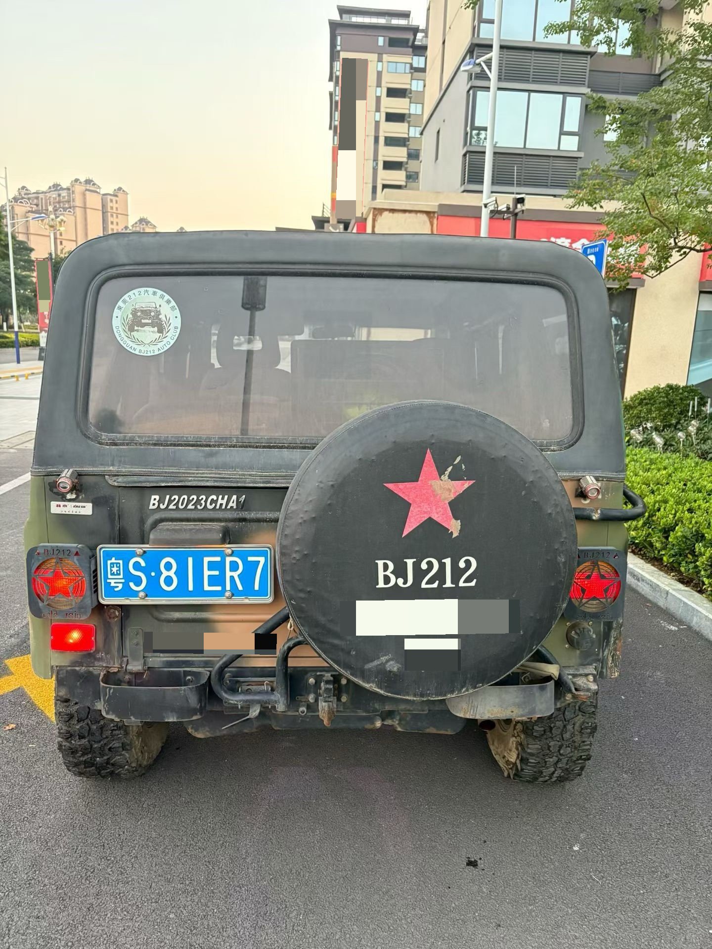 BAW 2019 BJ212 1.5T Square-Door